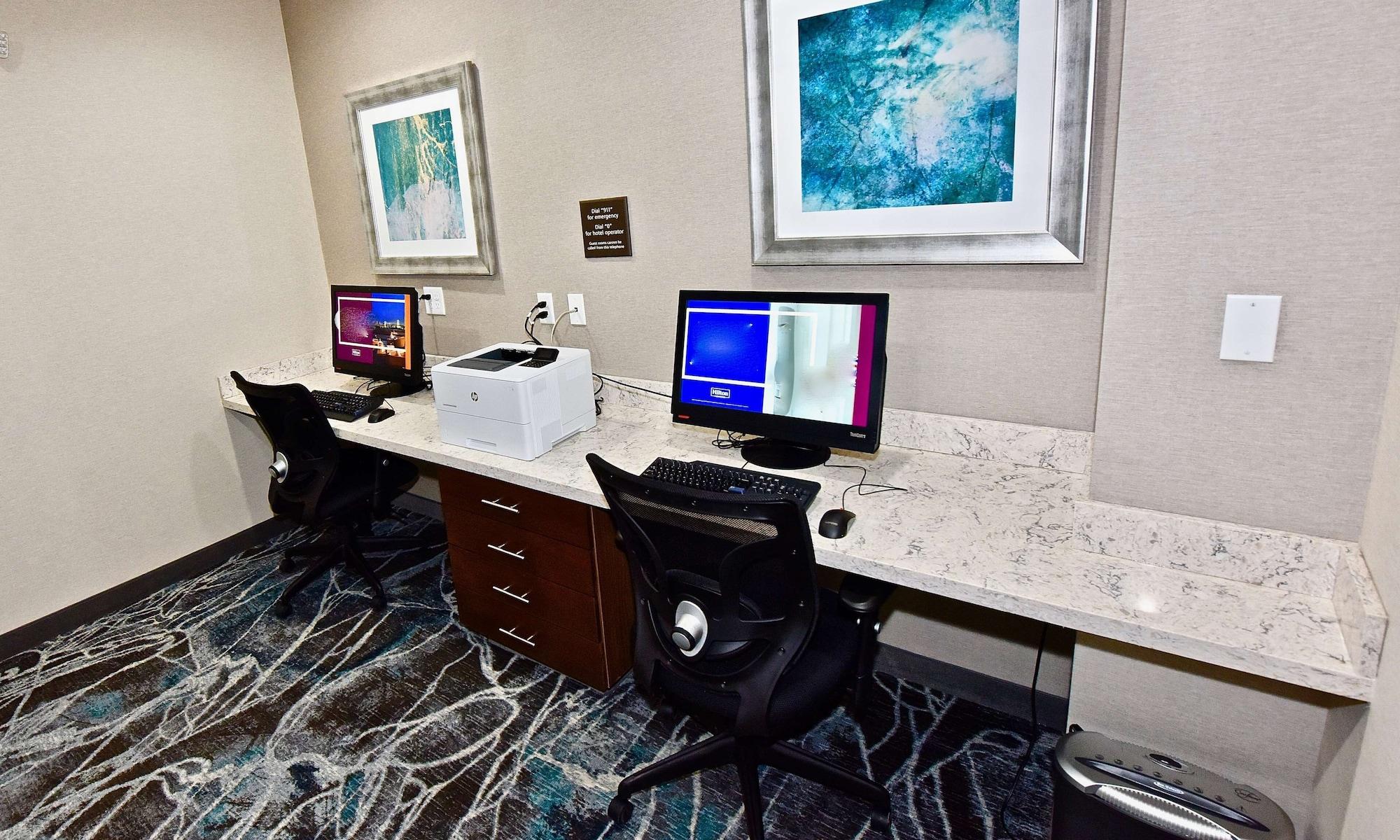 Vista Lobby Hampton Inn Kirksville