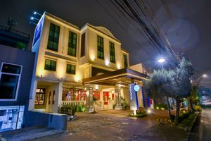 Alojamiento - Transamerica Executive Curitiba Batel