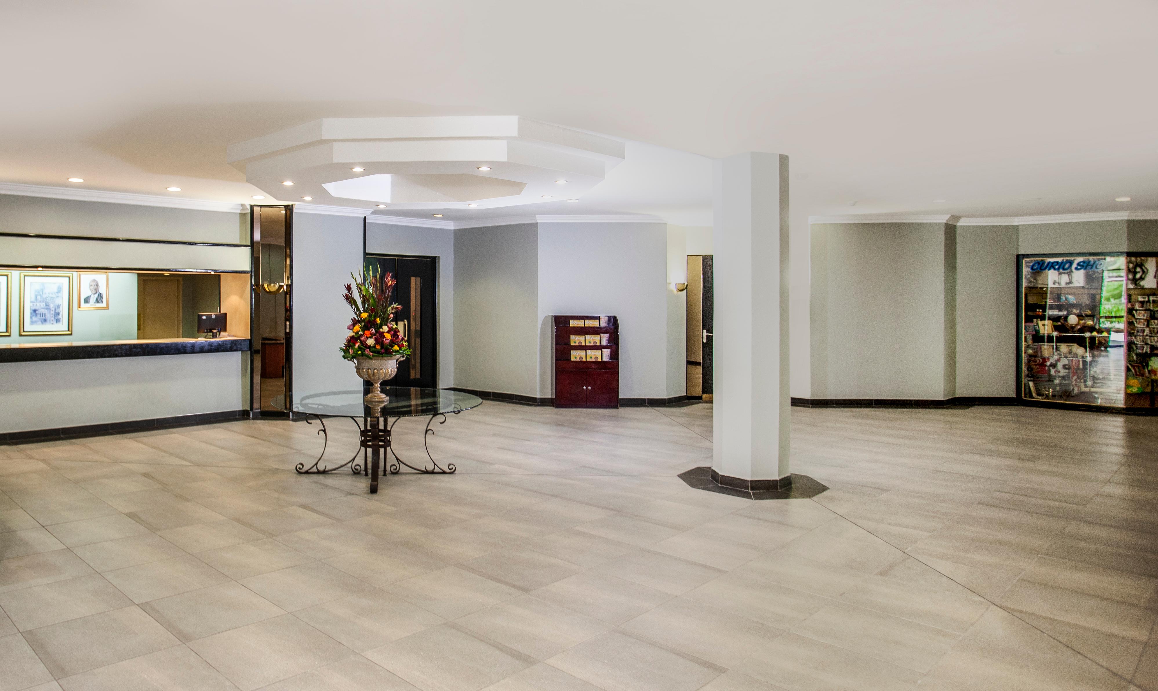 Vista Lobby Avani Maseru Hotel