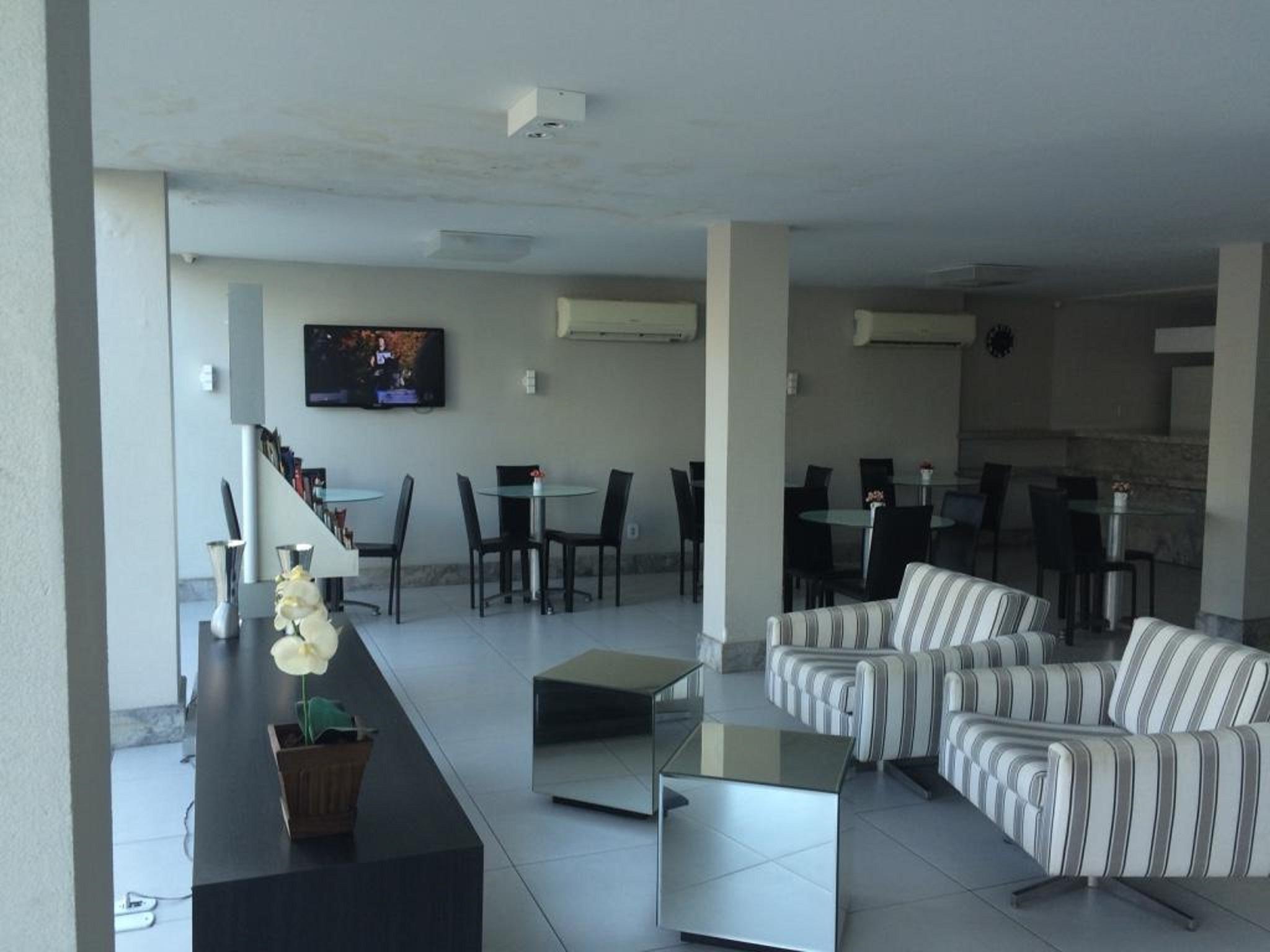 Bar/Salón Absolutte Hotel