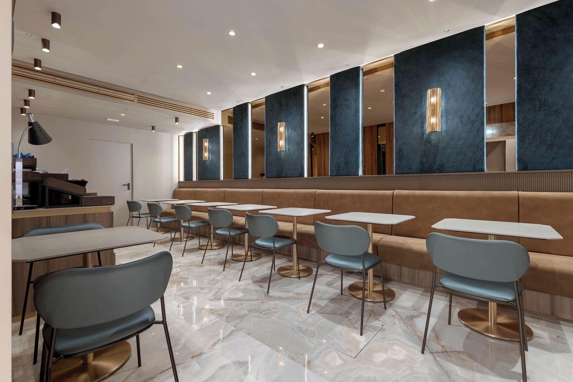 Restaurant Hotel Atmosphere