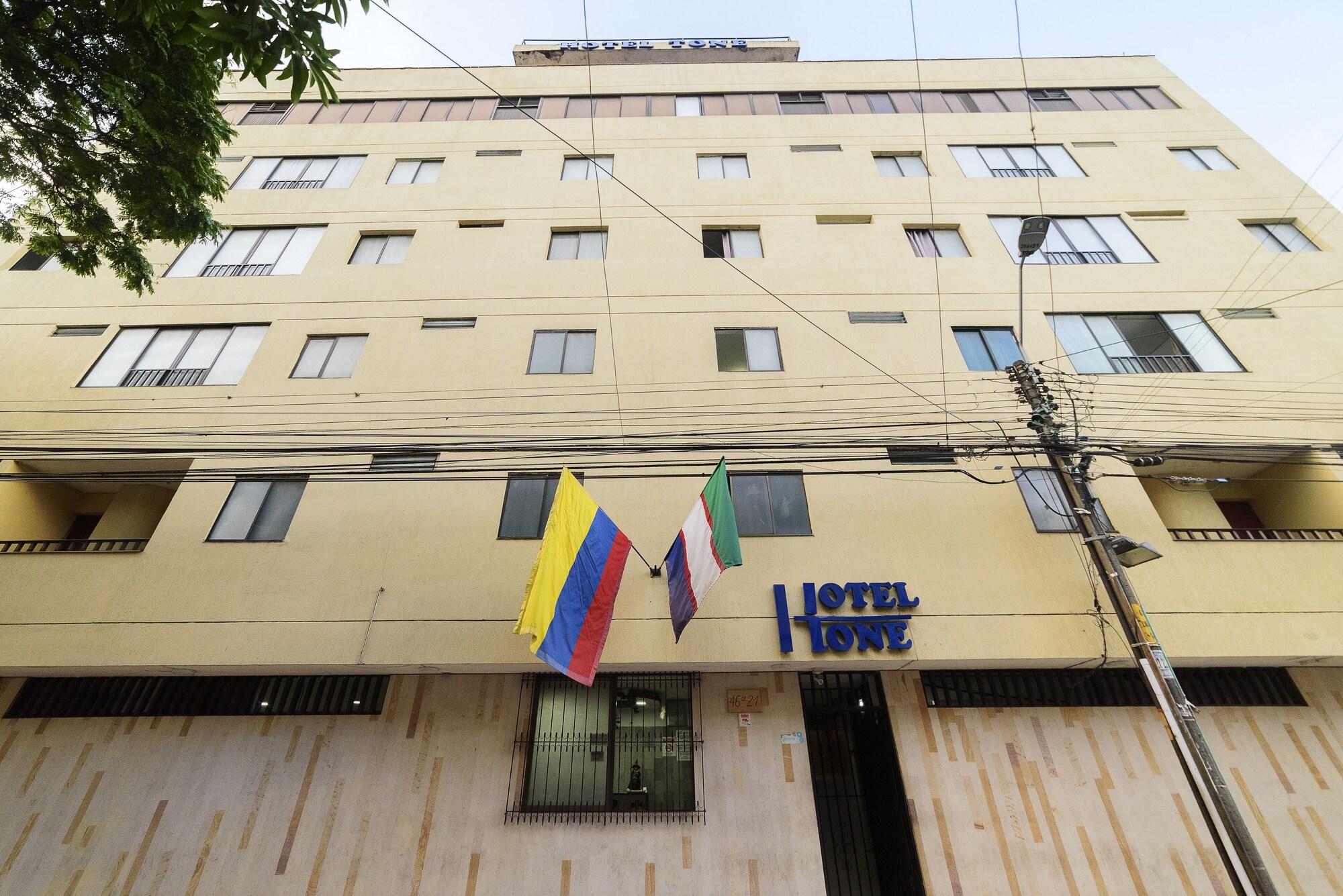 Vista Exterior Hotel Tone