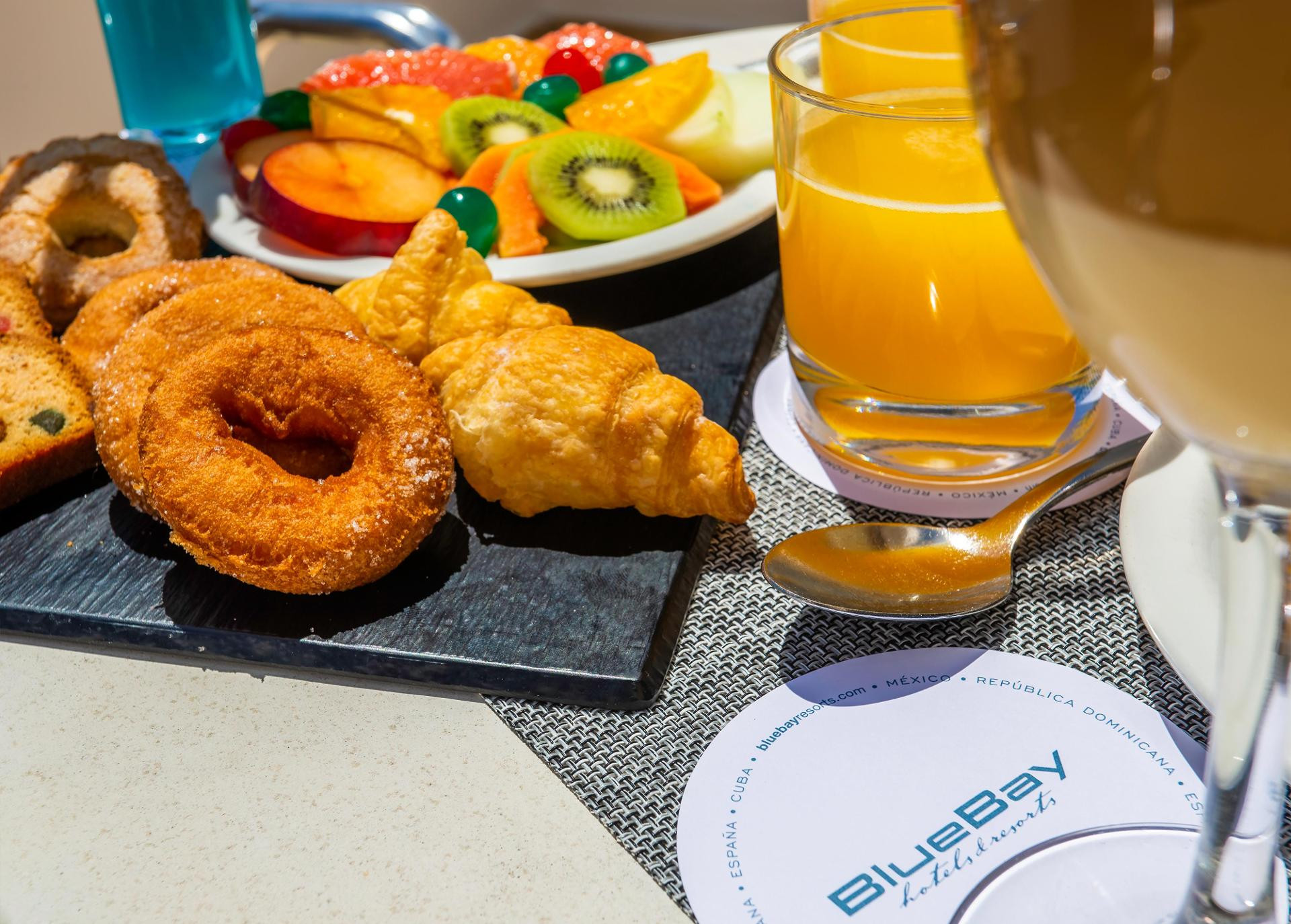 Vista Exterior Hotel BlueBay Lanzarote - All inclusive