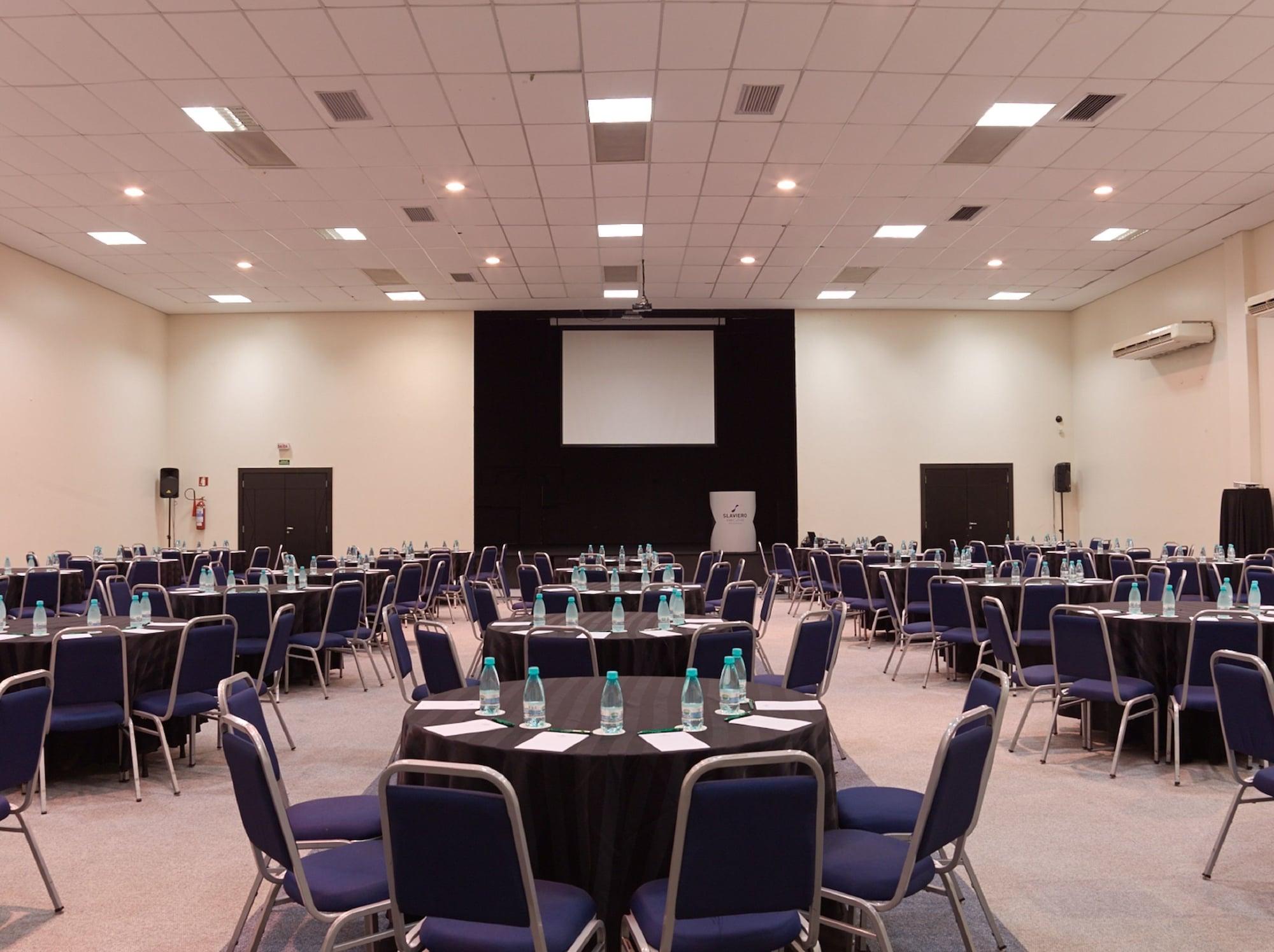 Sala de Reuniones Bourbon Convention Hotel Ponta Grossa