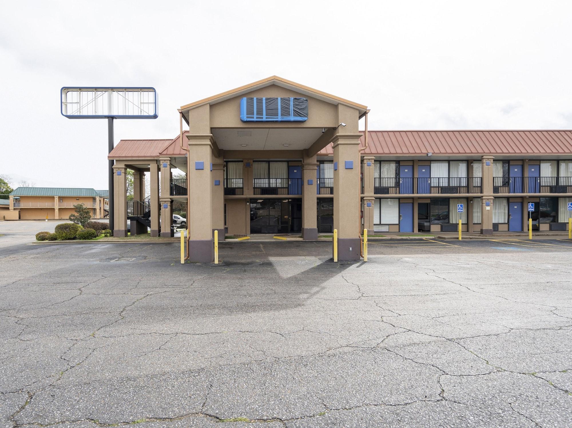 Vista Exterior OYO Hotel Bossier City LA - Red River