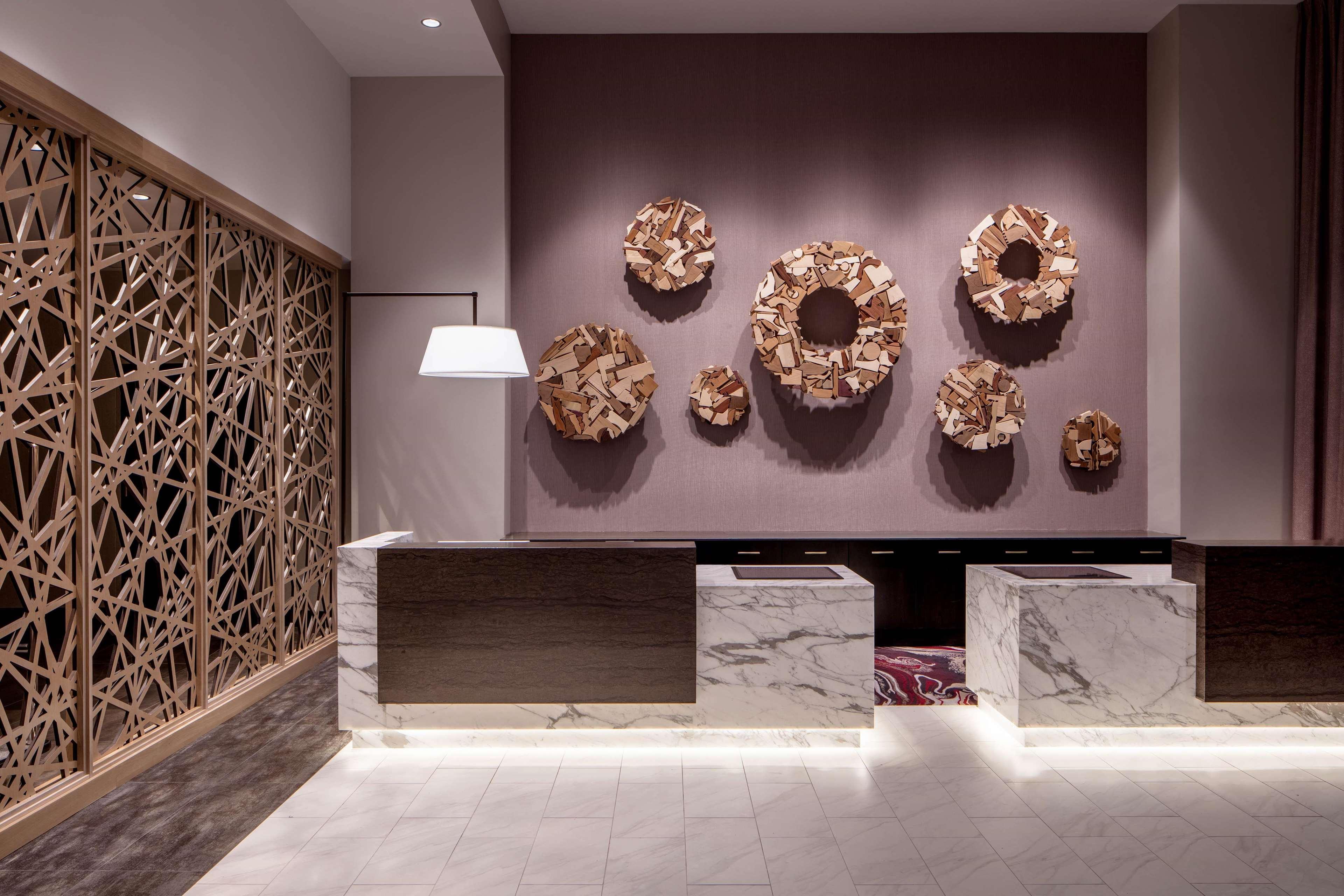 Vista Lobby Embassy Suites by Hilton Minneapolis Downtown