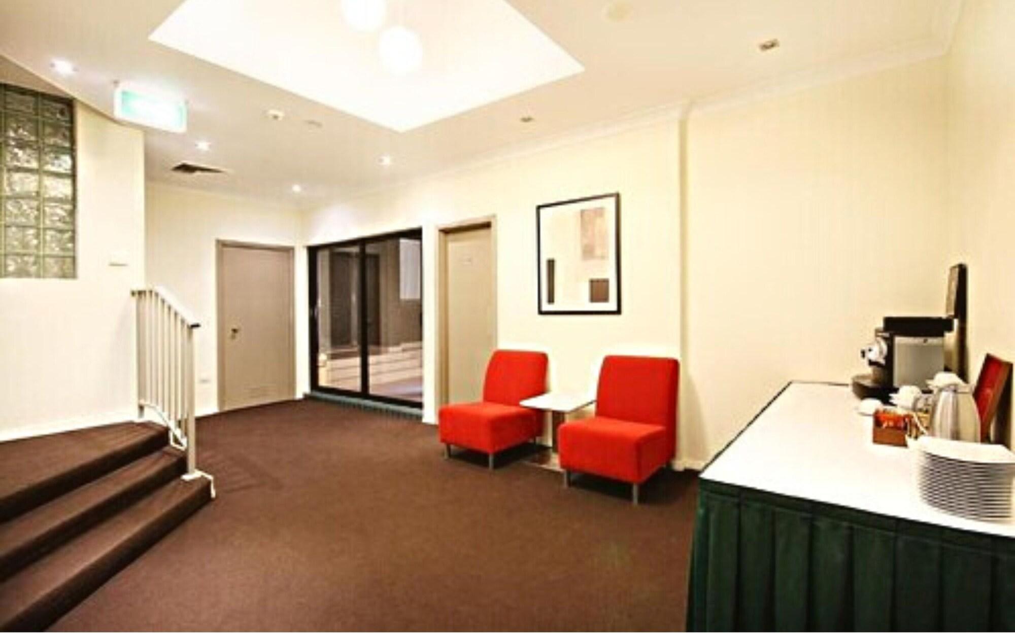 Vista Lobby Central Studio Hotel Sydney