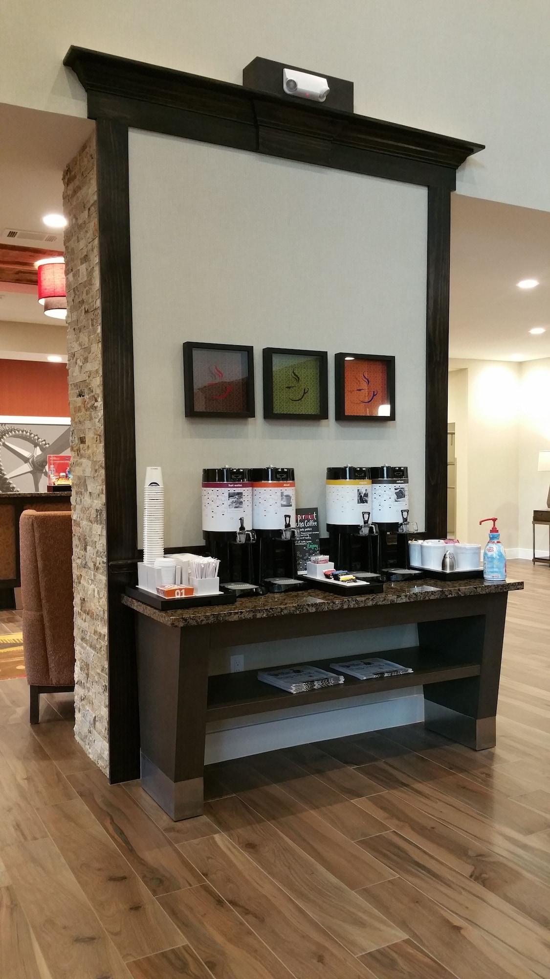 Bar/Salón Hampton Inn & Suites Houston/Atascocita