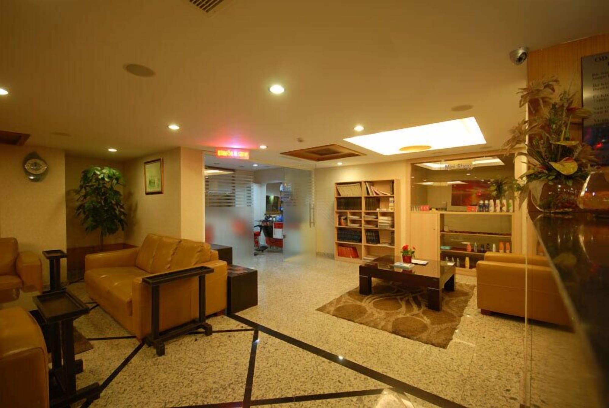 Vista Lobby Serace Hotel