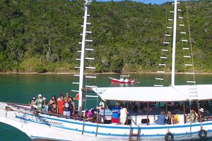 Actividad - Paseo en trainera por Cabo Frío