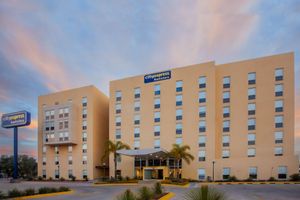 Alojamiento - City Express by Marriott Celaya Galerias