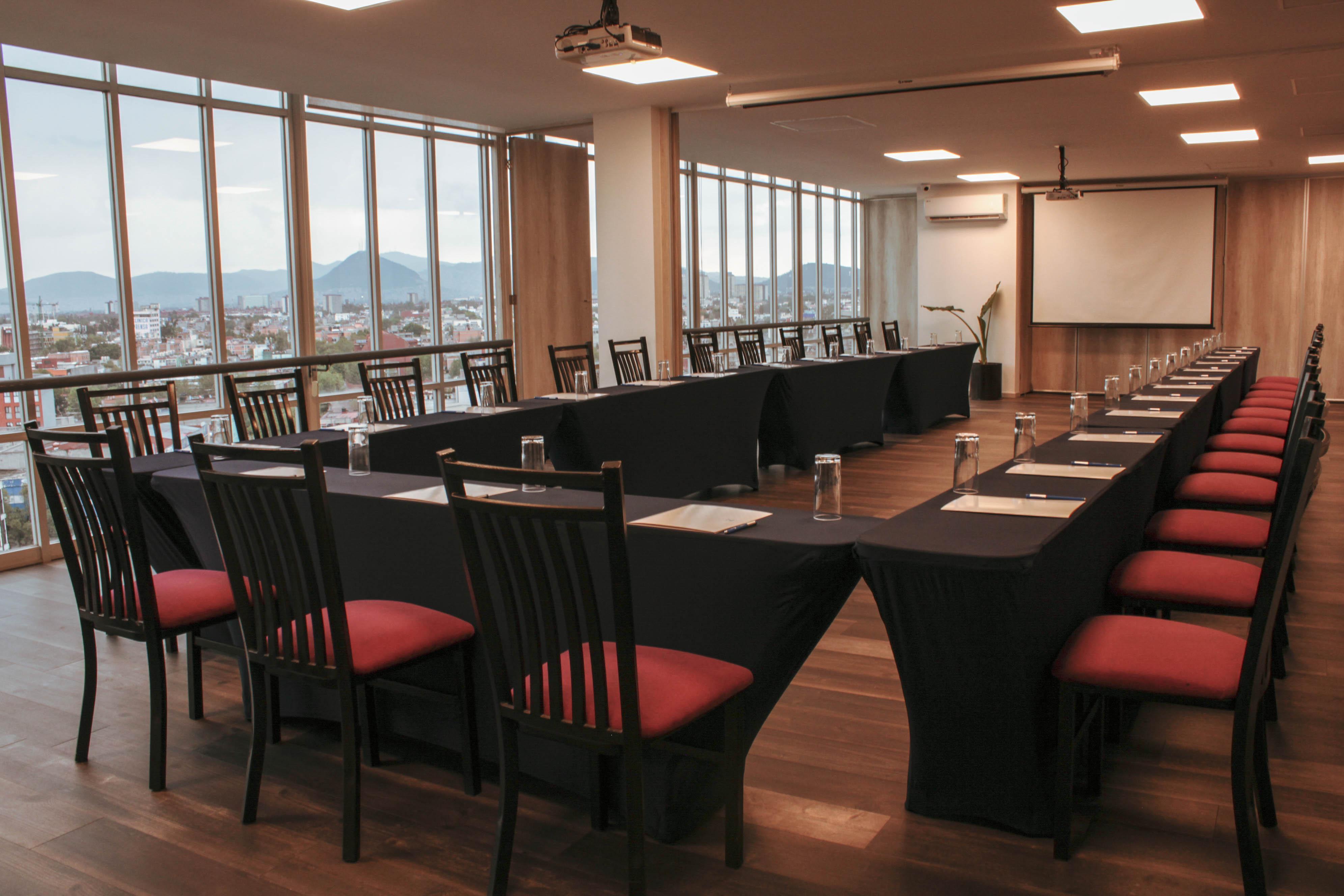 Sala de Reuniones Hotel Fontan Reforma