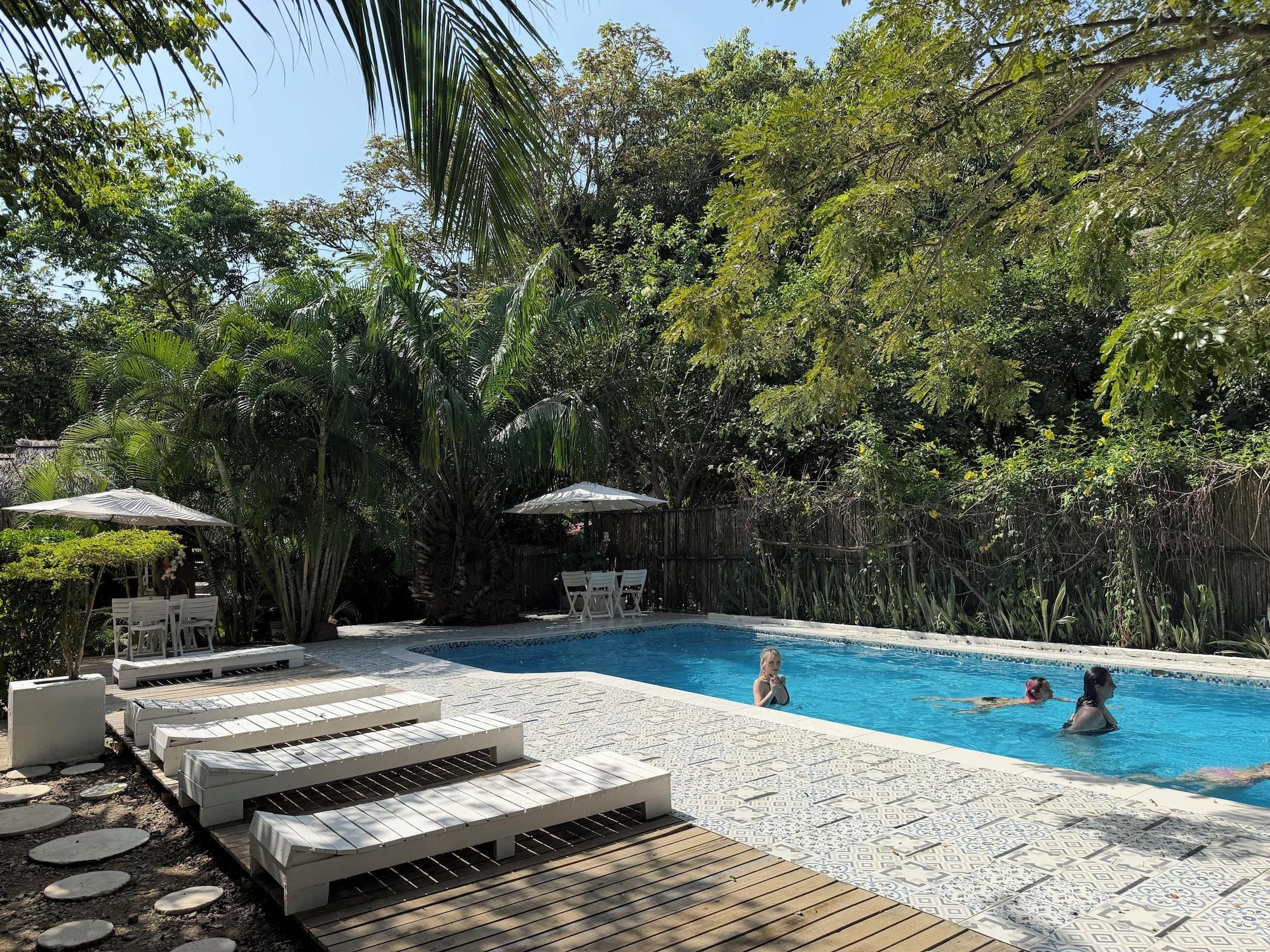 Vista Piscina Kawabonga Hostel