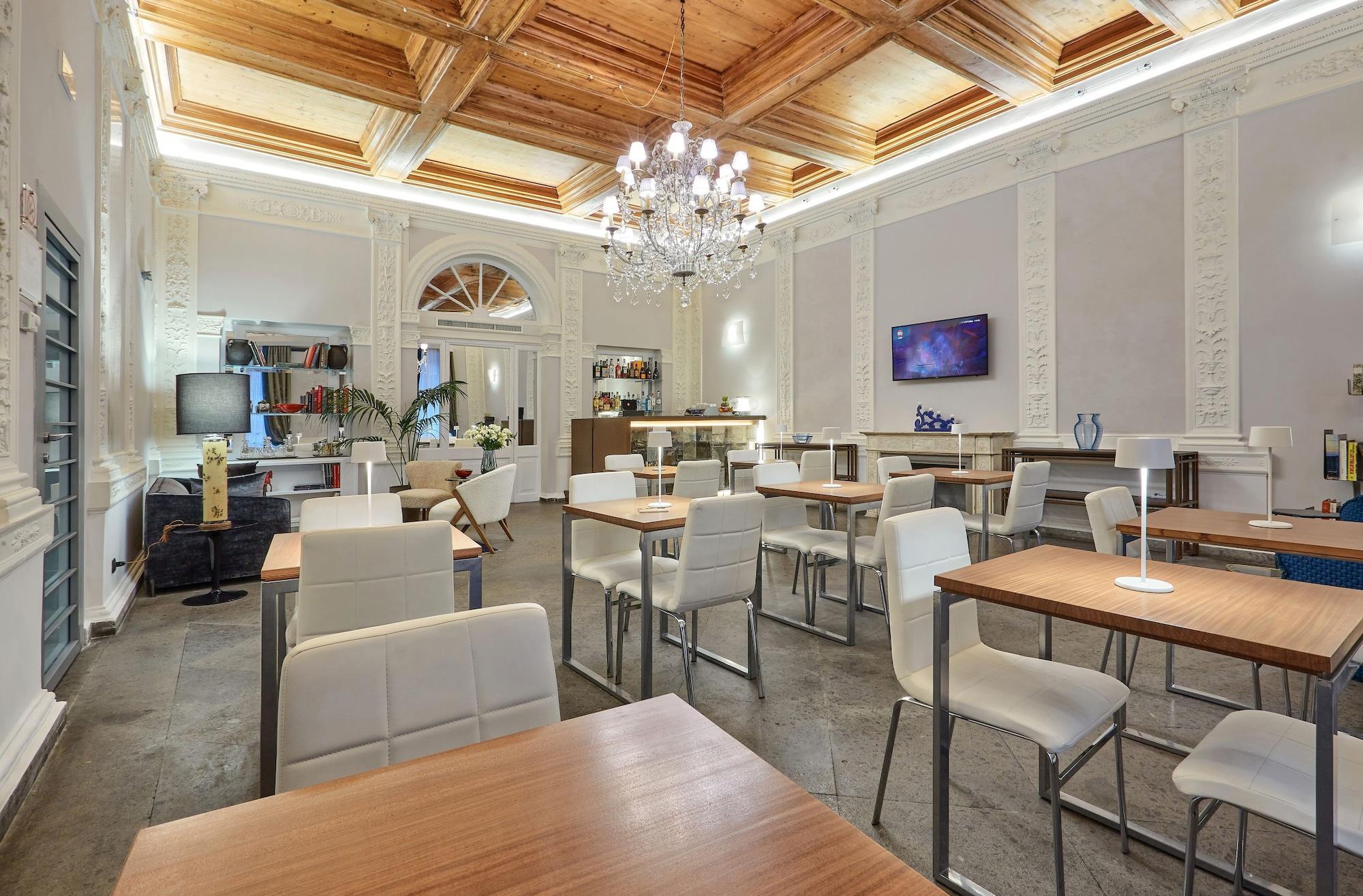 Instalaciones Recreativas L'Obelisque Maison De Luxe