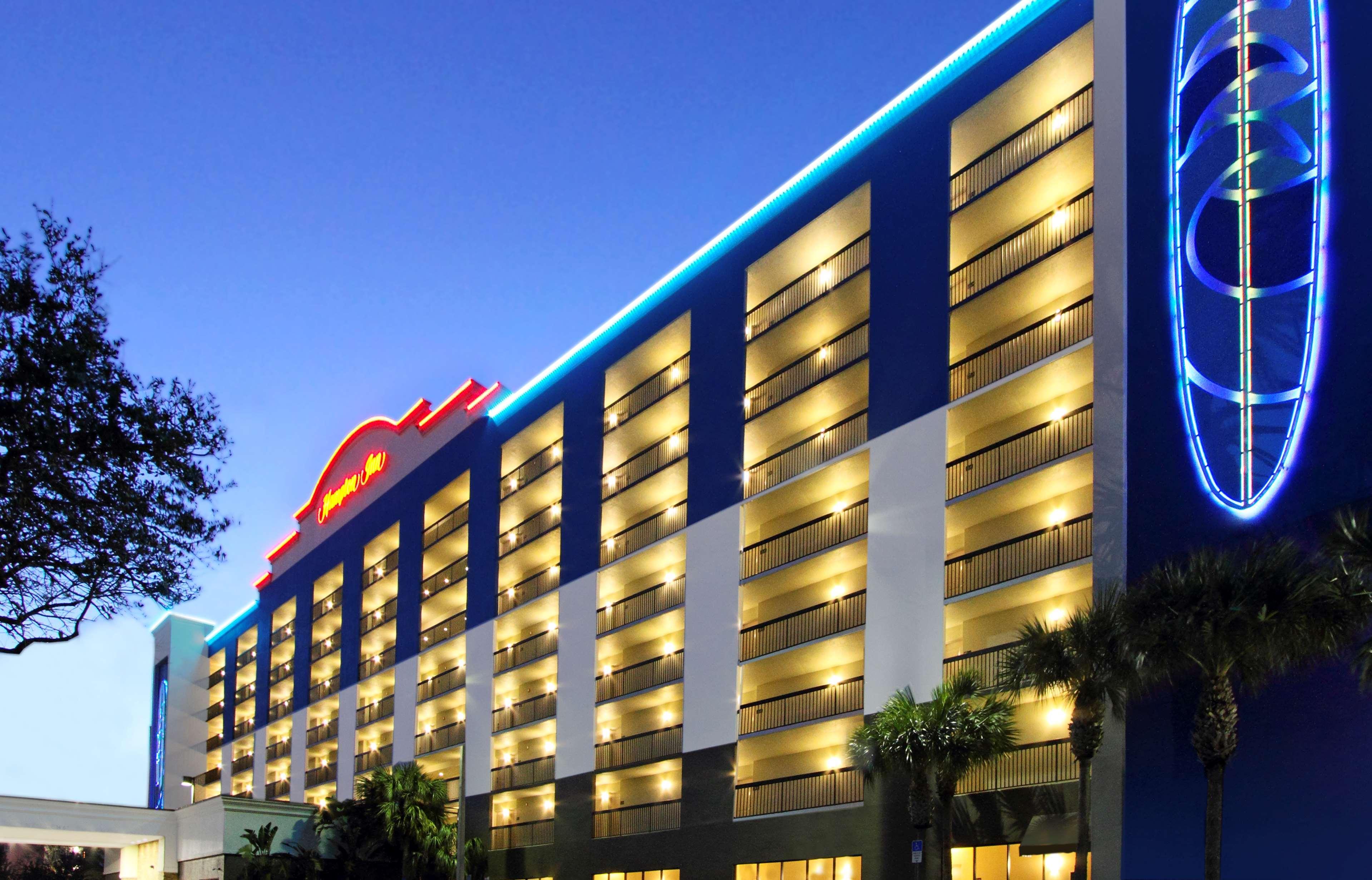 Vista Exterior Hampton Inn Cocoa Beach/Cape Canaveral