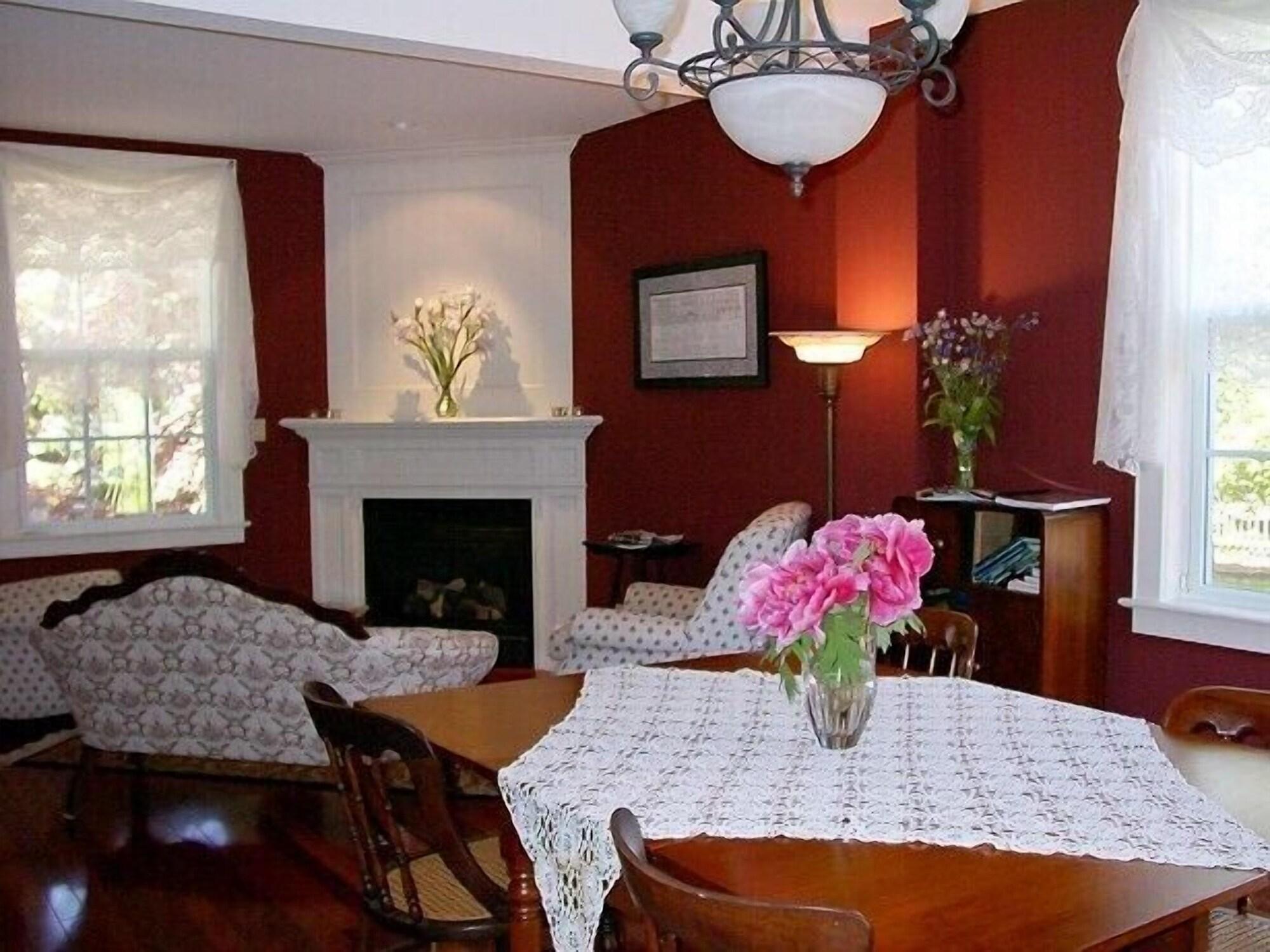 Restaurant Antique Slumber Old Town Bed & Breakfast