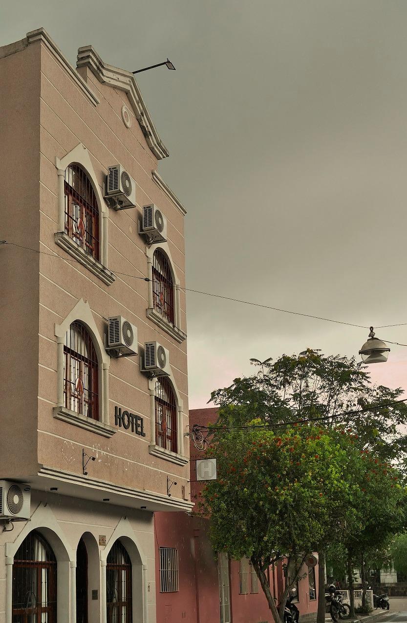 Vista a la ciudad PASEO GÜEMES HOTEL