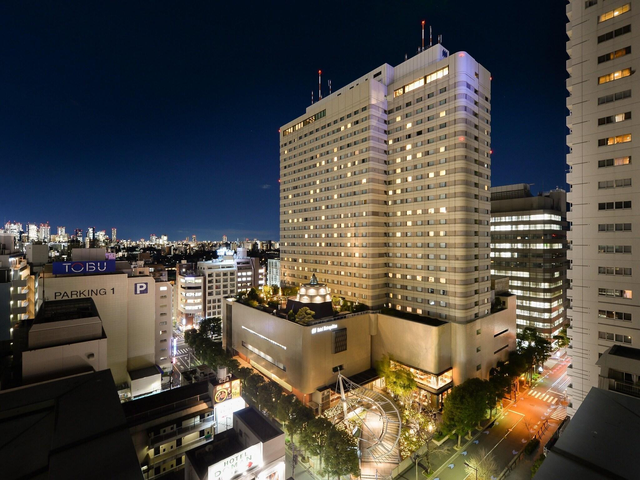 Vista Exterior Hotel Metropolitan Tokyo Ikebukuro