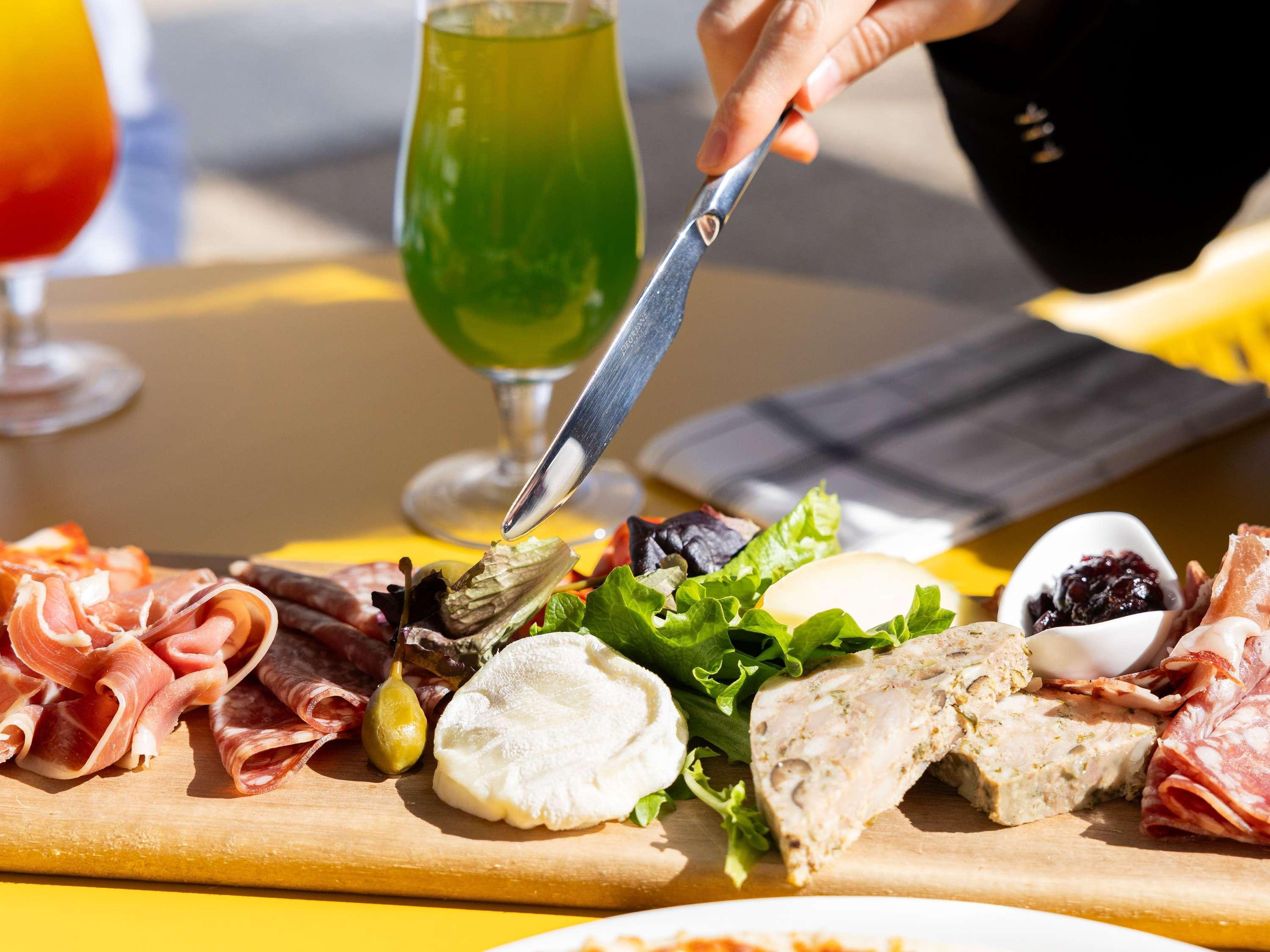 Bar/Salón ibis Bordeaux Centre Meriadeck