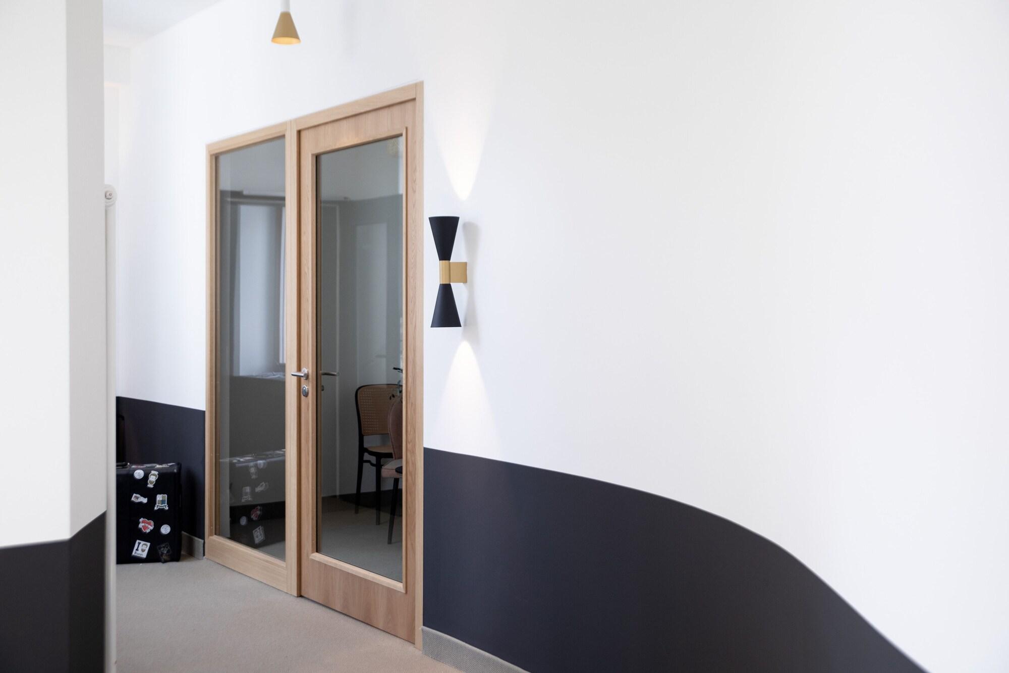 Varios Bob W Bonn Zentrum