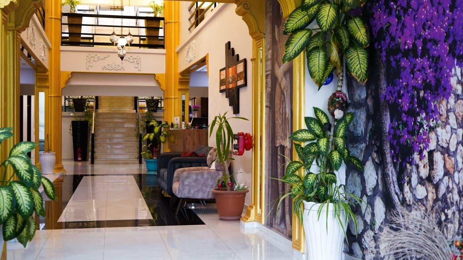 Vista Lobby Enkaya Hotel