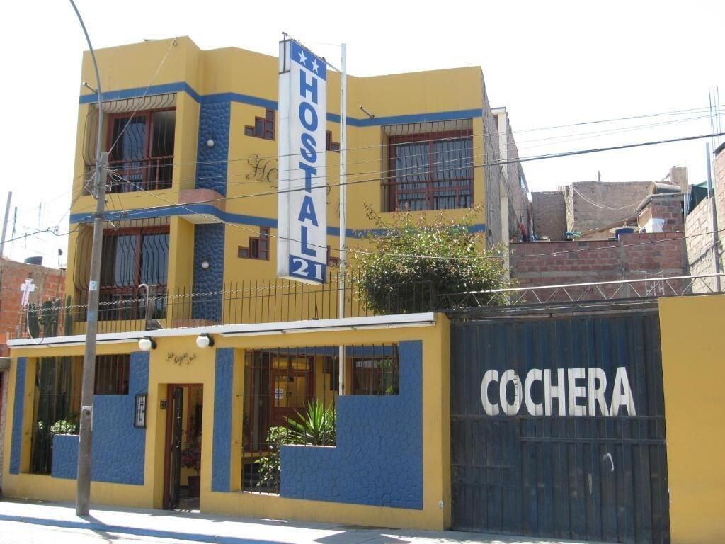 Varios Hostal Siglo 21