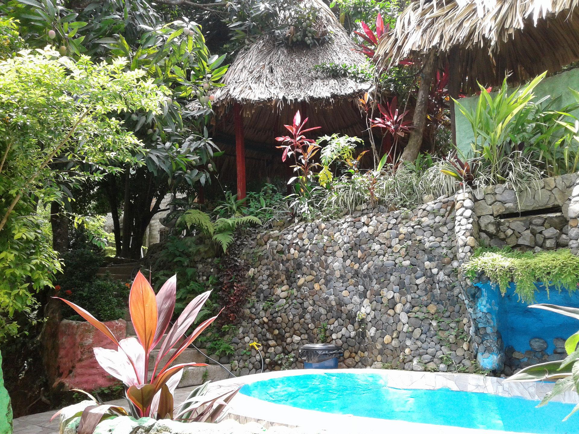 Vista Piscina Hostal Casa Parga