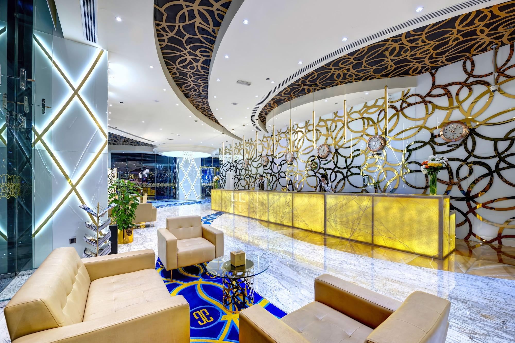 Vista Lobby Gevora Hotel