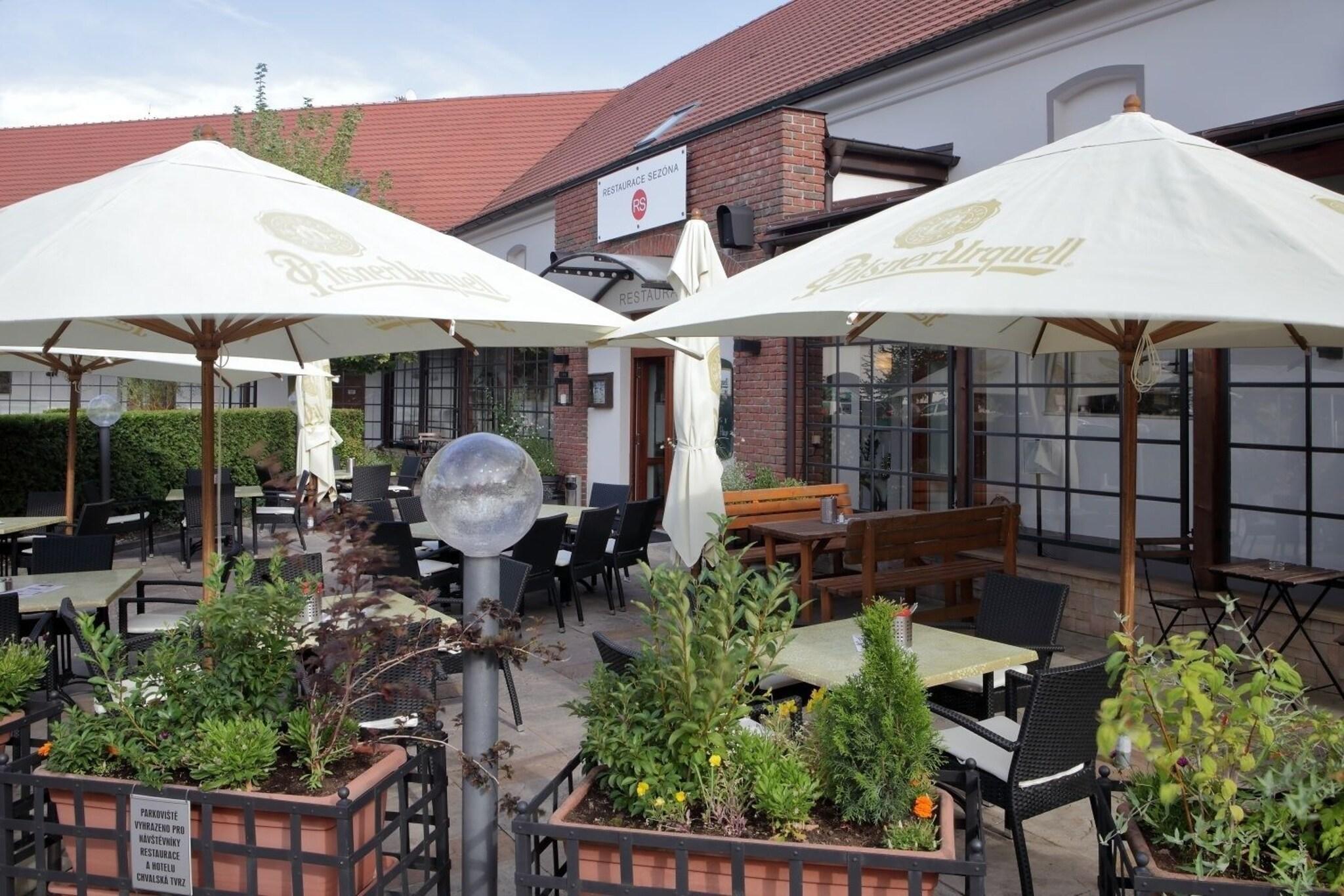 Vista Exterior Hotel Chvalska Tvrz