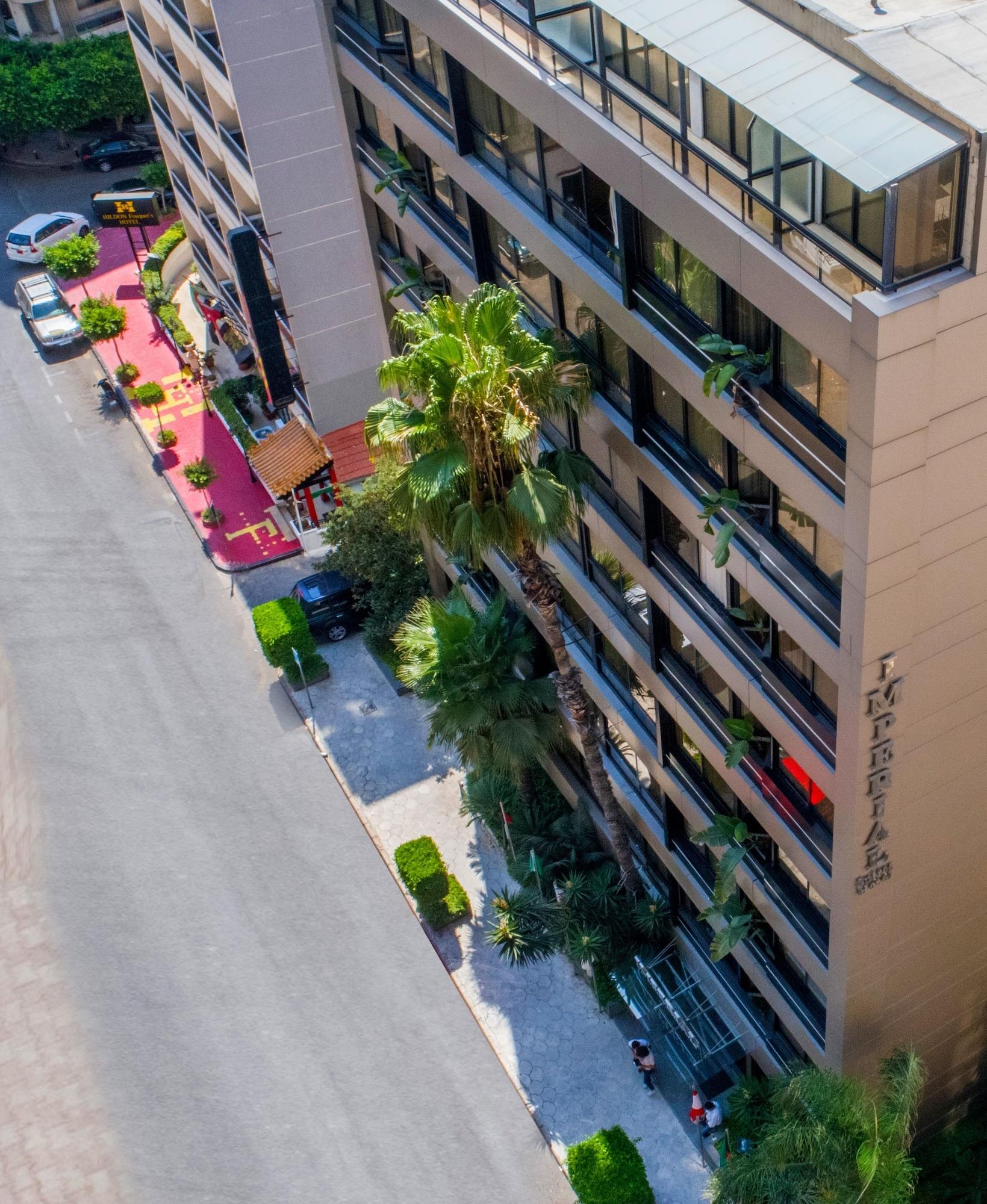 Vista Exterior Imperial Suites Hotel