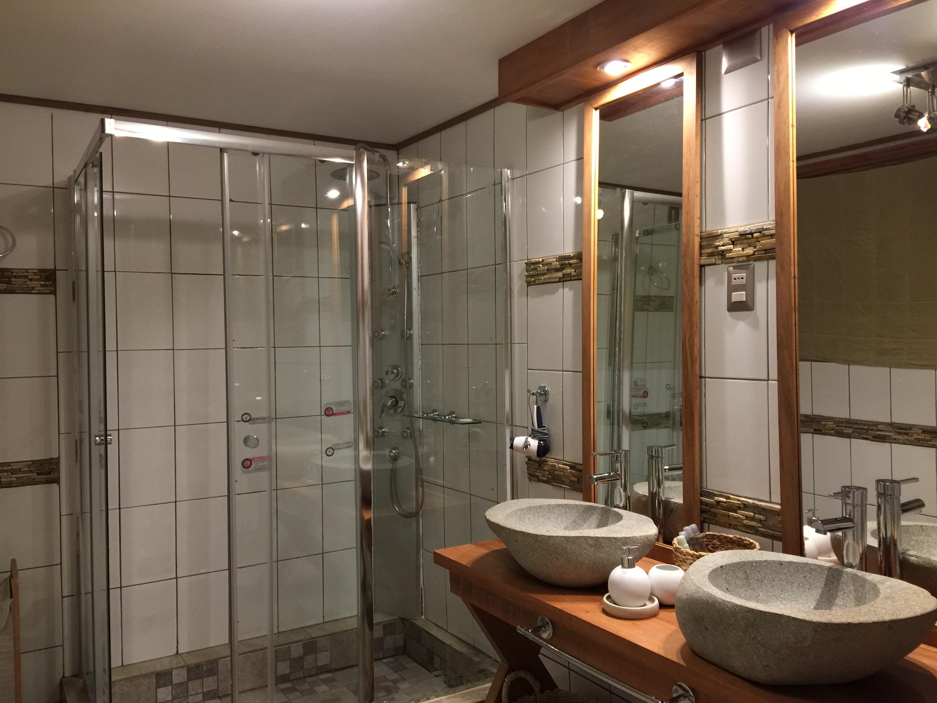 Baño casa acksu