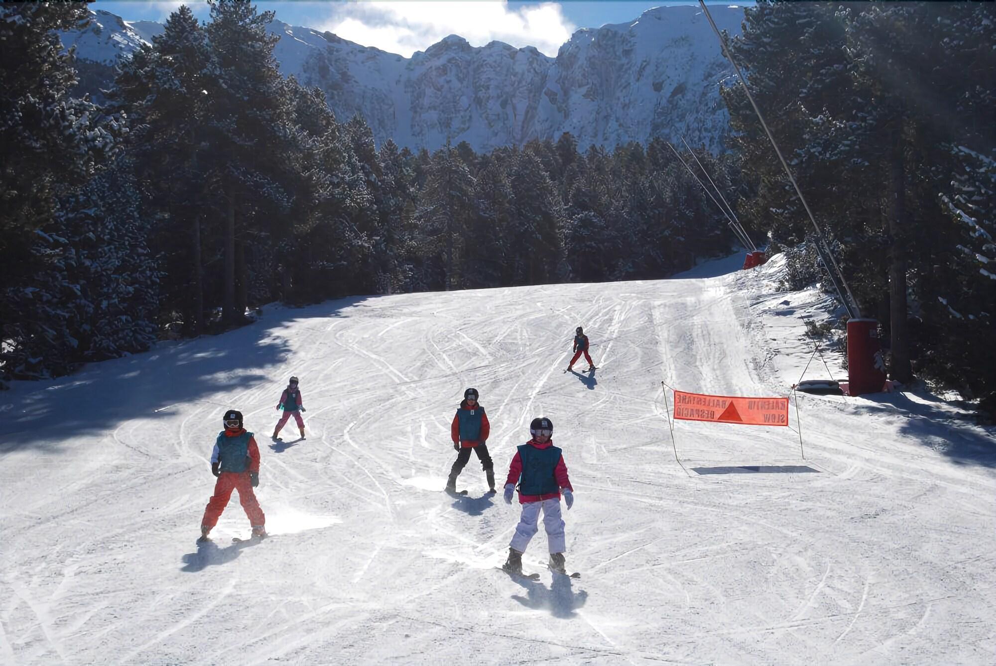 Instalaciones Recreativas Hôtel Le Catalan