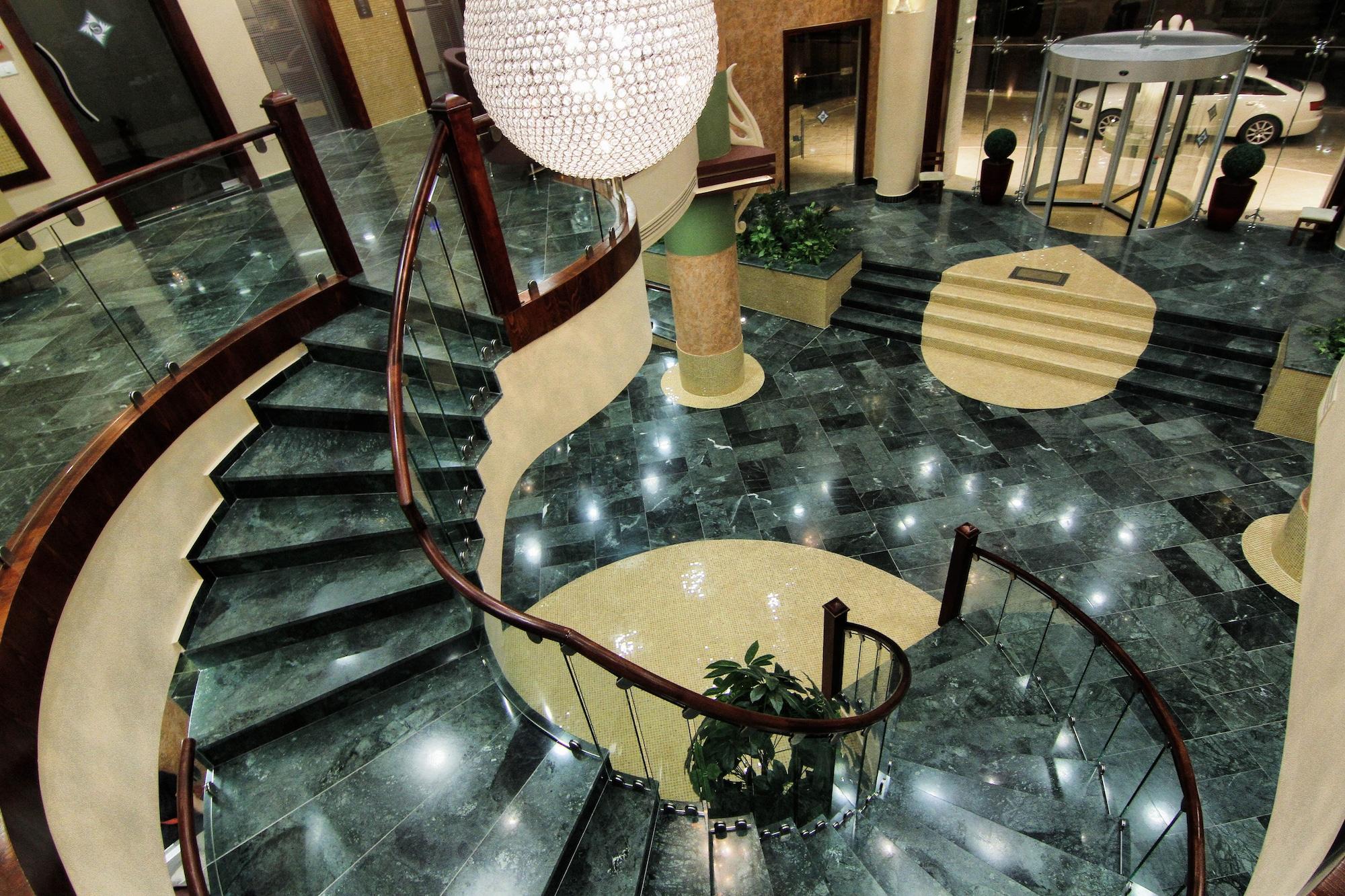 Gimnasio Saint Gabriel Hotel