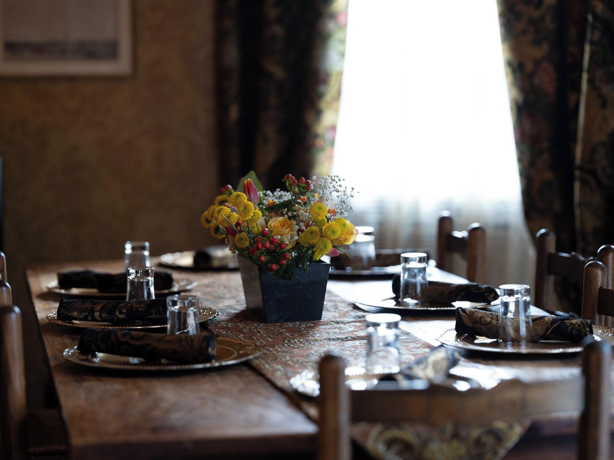 Restaurant The Charles Napa, an Artfully Designed Inclusive Inn