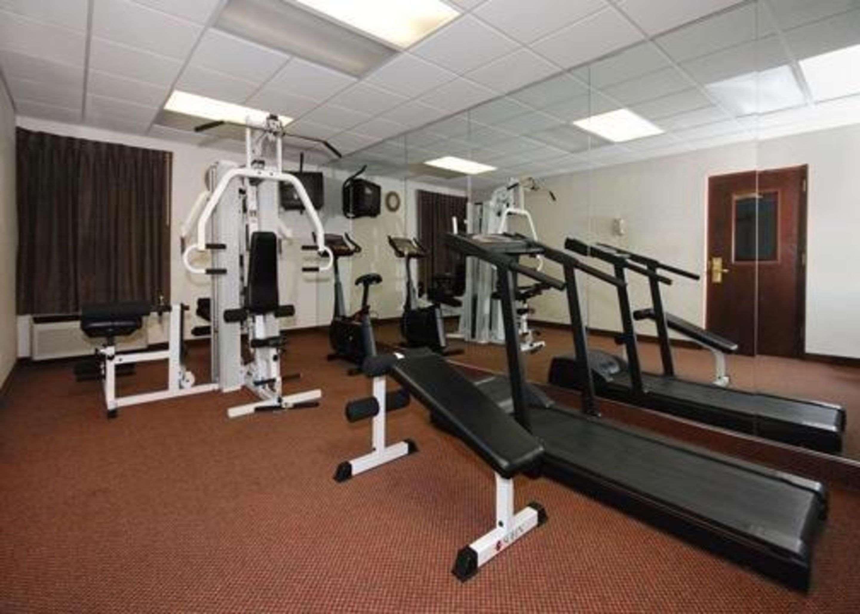 Gimnasio Quality Inn & Suites Tarboro - Kingsboro