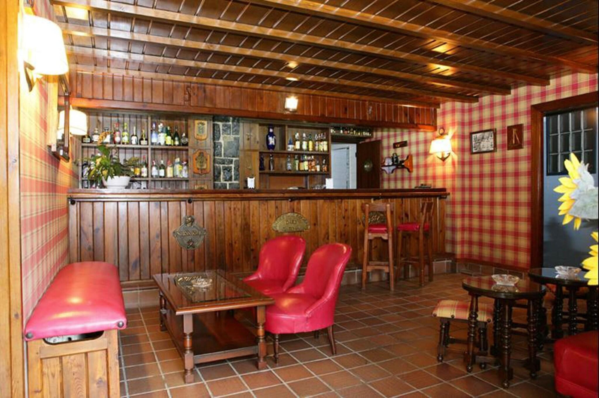 Bar/Salón El Ancla