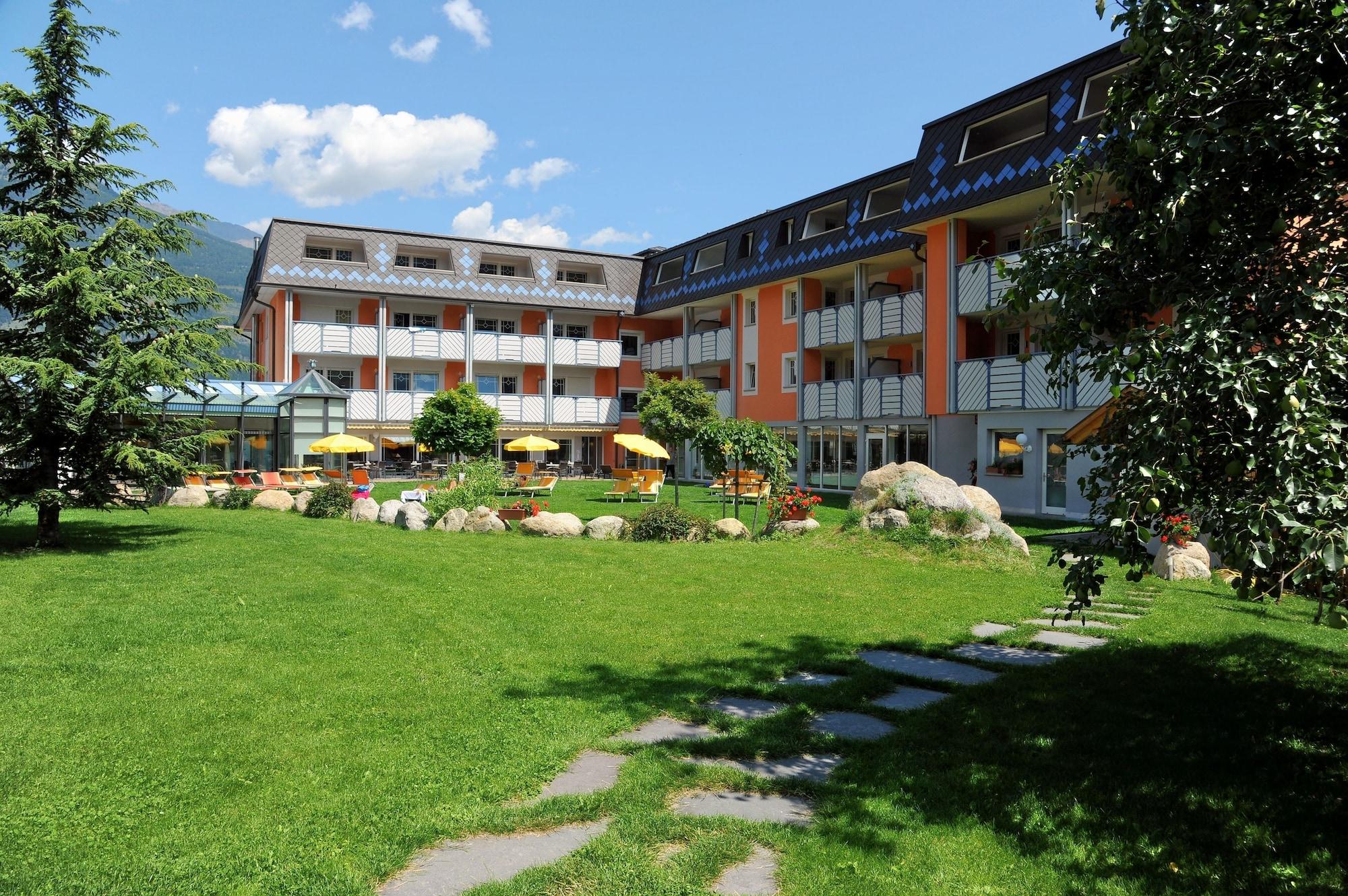 Vista Exterior Aktiv- & Wellnesshotel Zentral