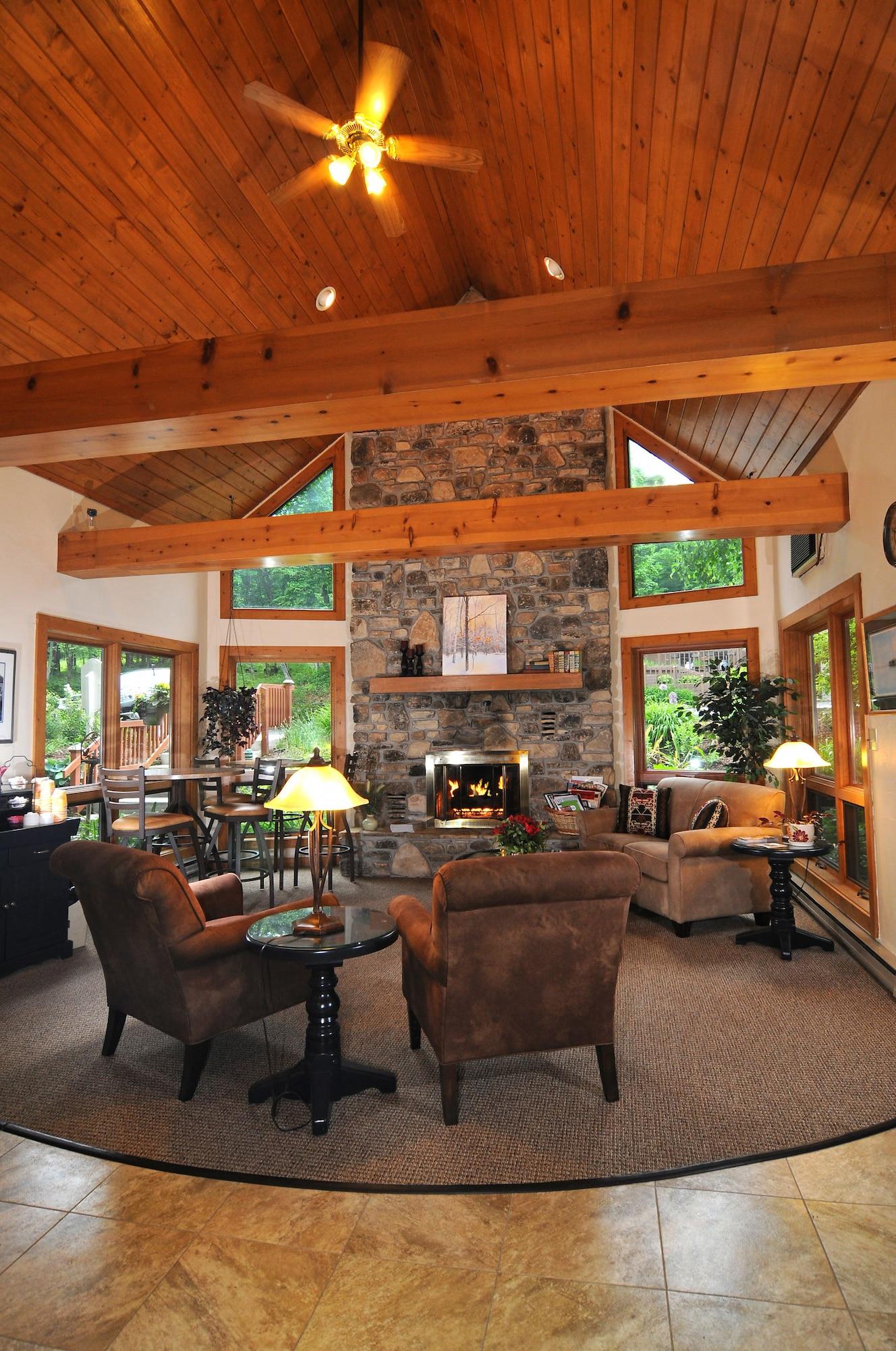 Vista Lobby The Inn at Little Sister Hill