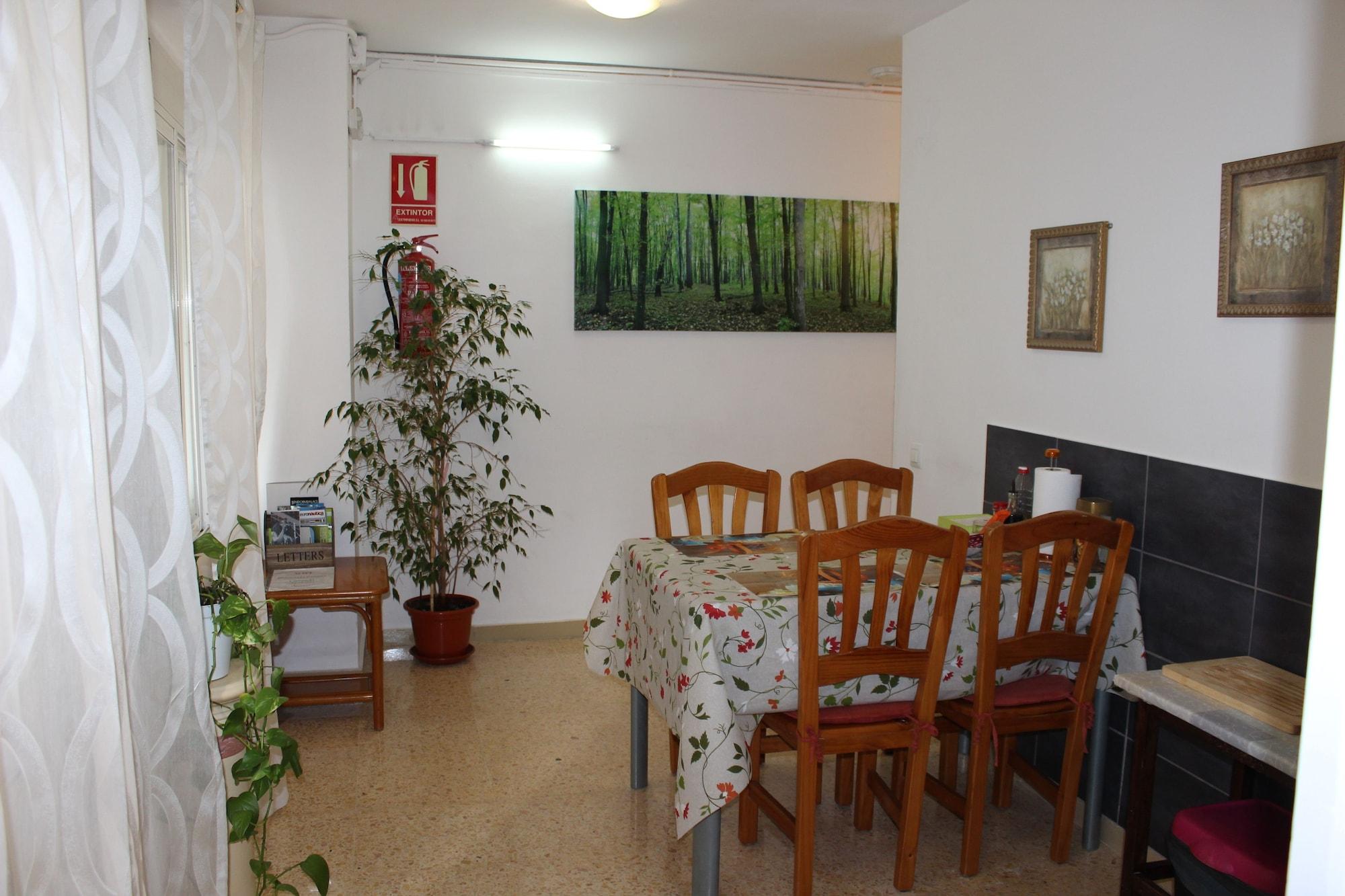 Comodidades del Alojamiento Pensión El Parque