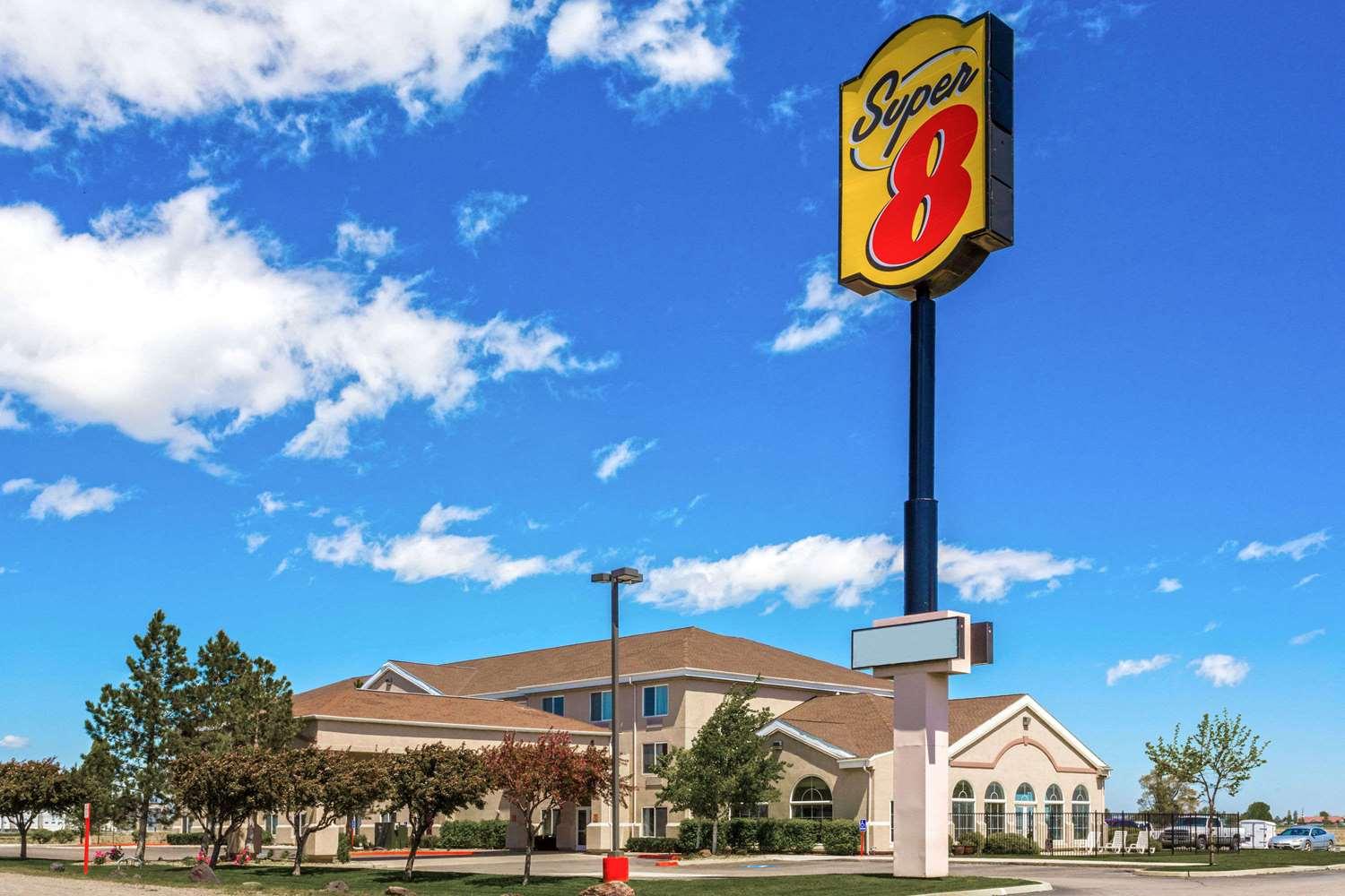 Vista Exterior Super 8 by Wyndham Heyburn/Burley Area