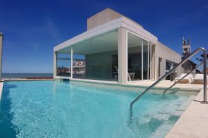 Alojamiento - Amura Suites