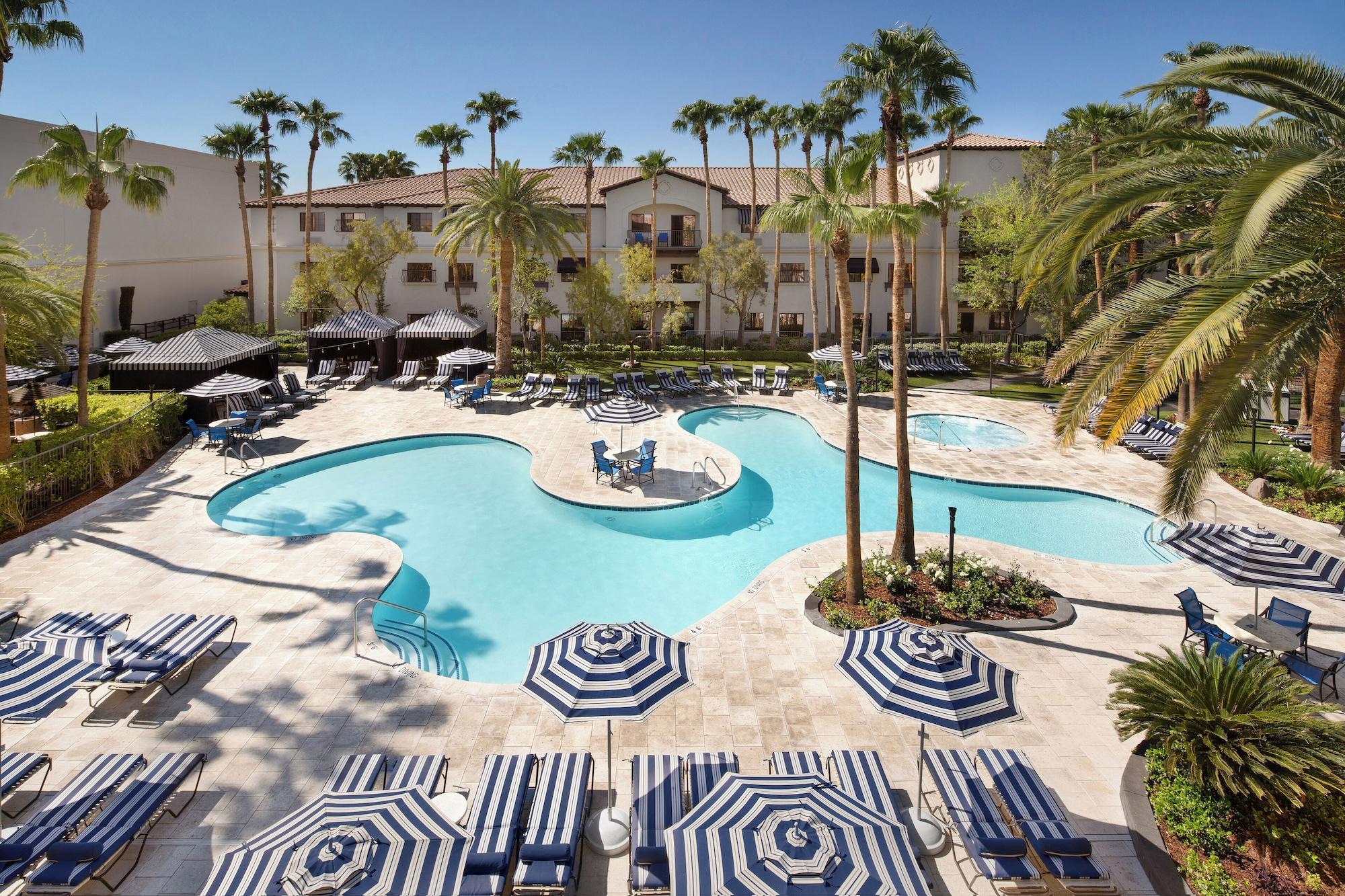 Vista Piscina Tuscany Suites & Casino