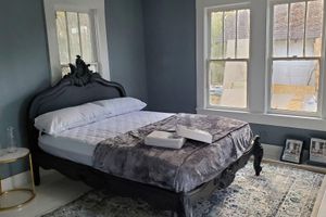 Alquiler Vacacional - Cozy remodeled cottage next door to Magnolia Bend wedding venue