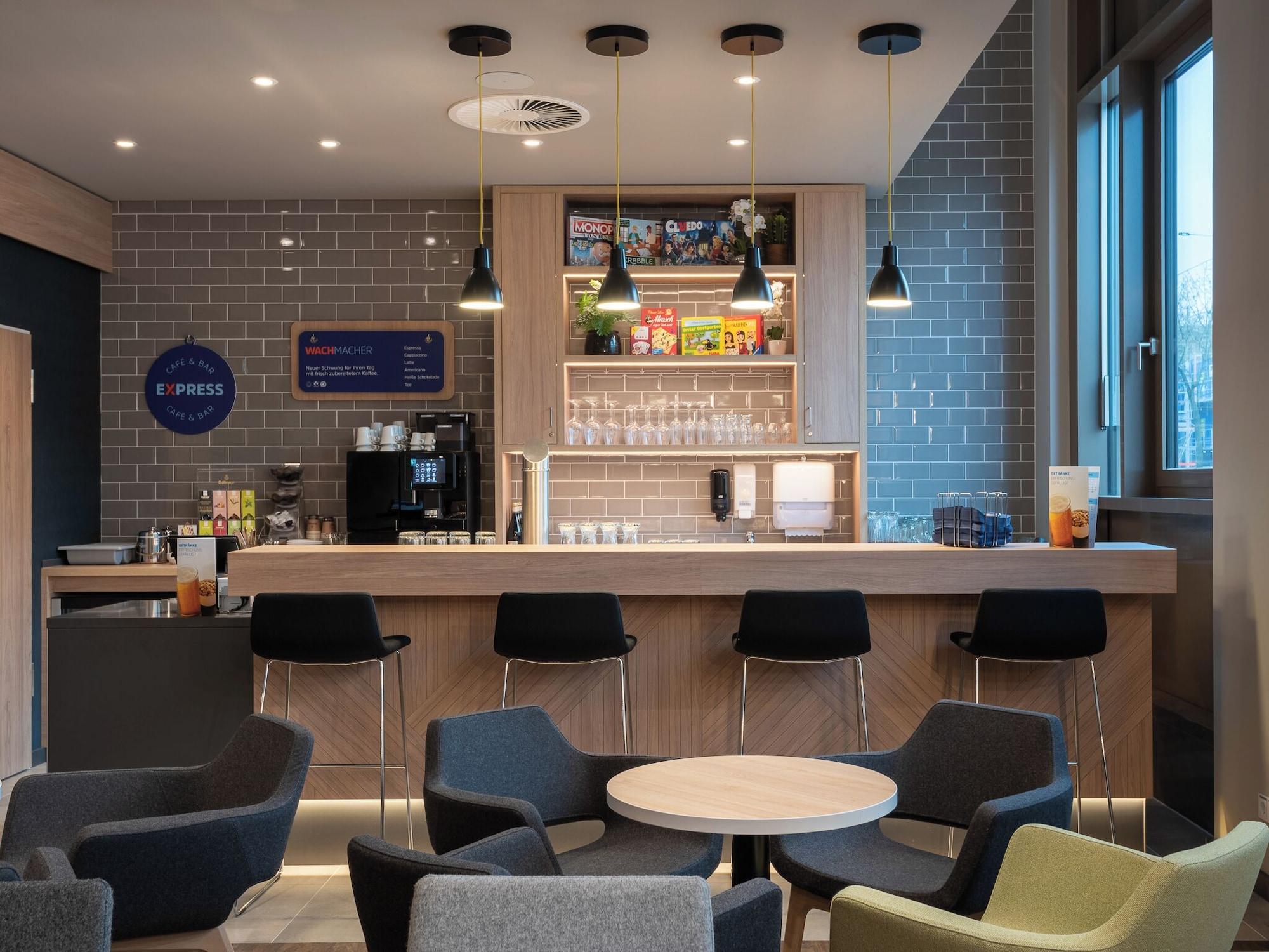 Restaurante Holiday Inn Express and Suites Potsdam by IHG