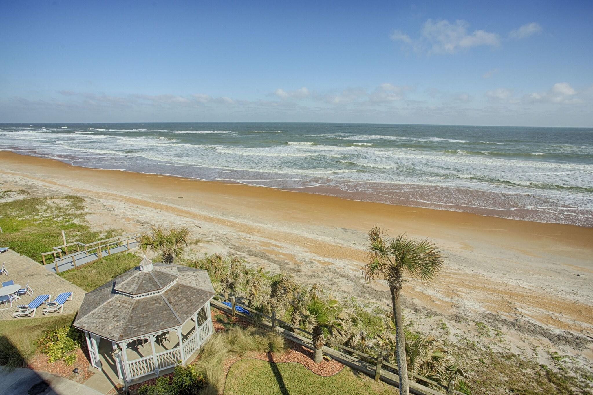Playa Coral Sands Inn