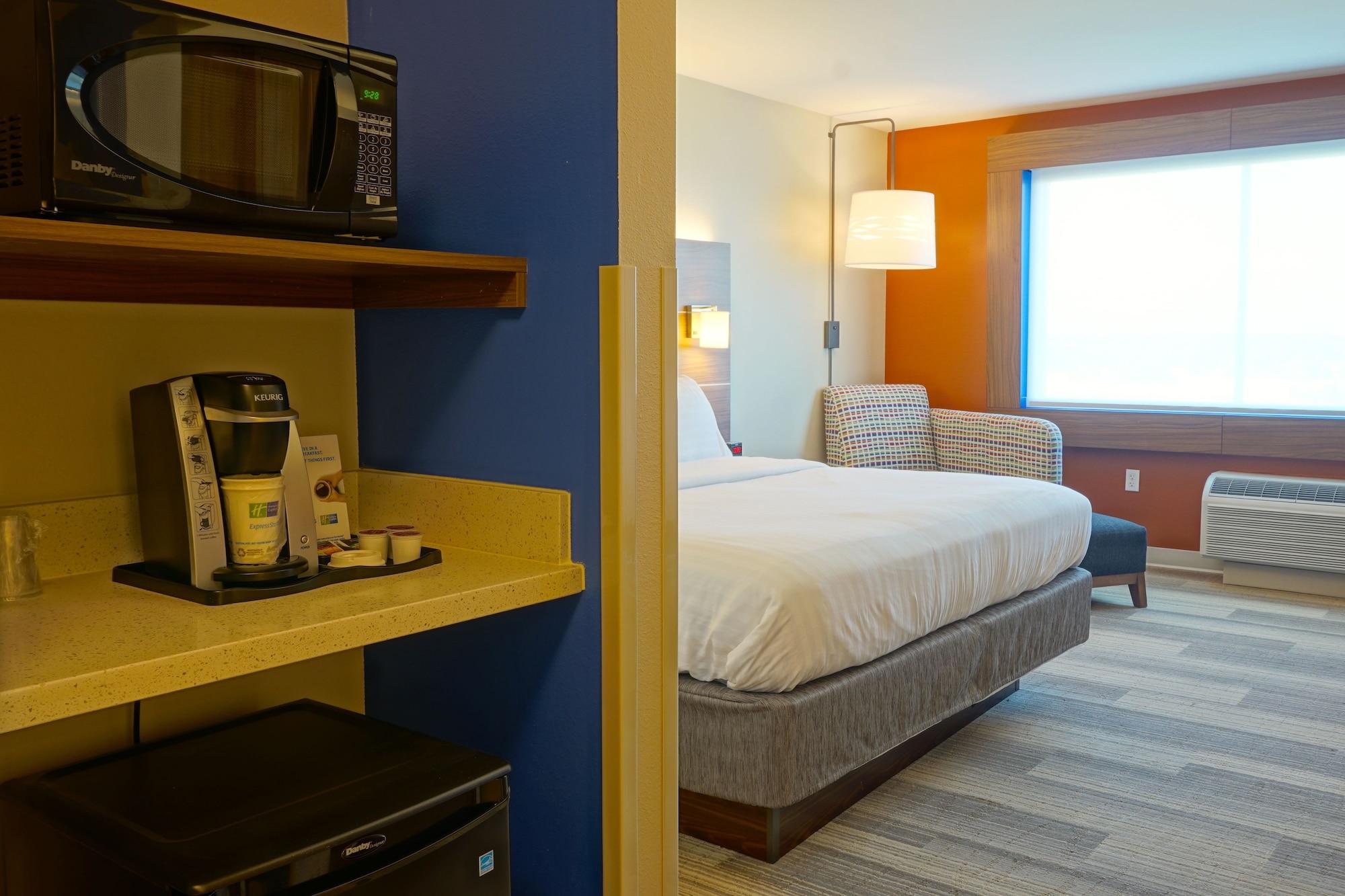 Habitación Holiday Inn Express & Suites Omaha - Millard Area by IHG