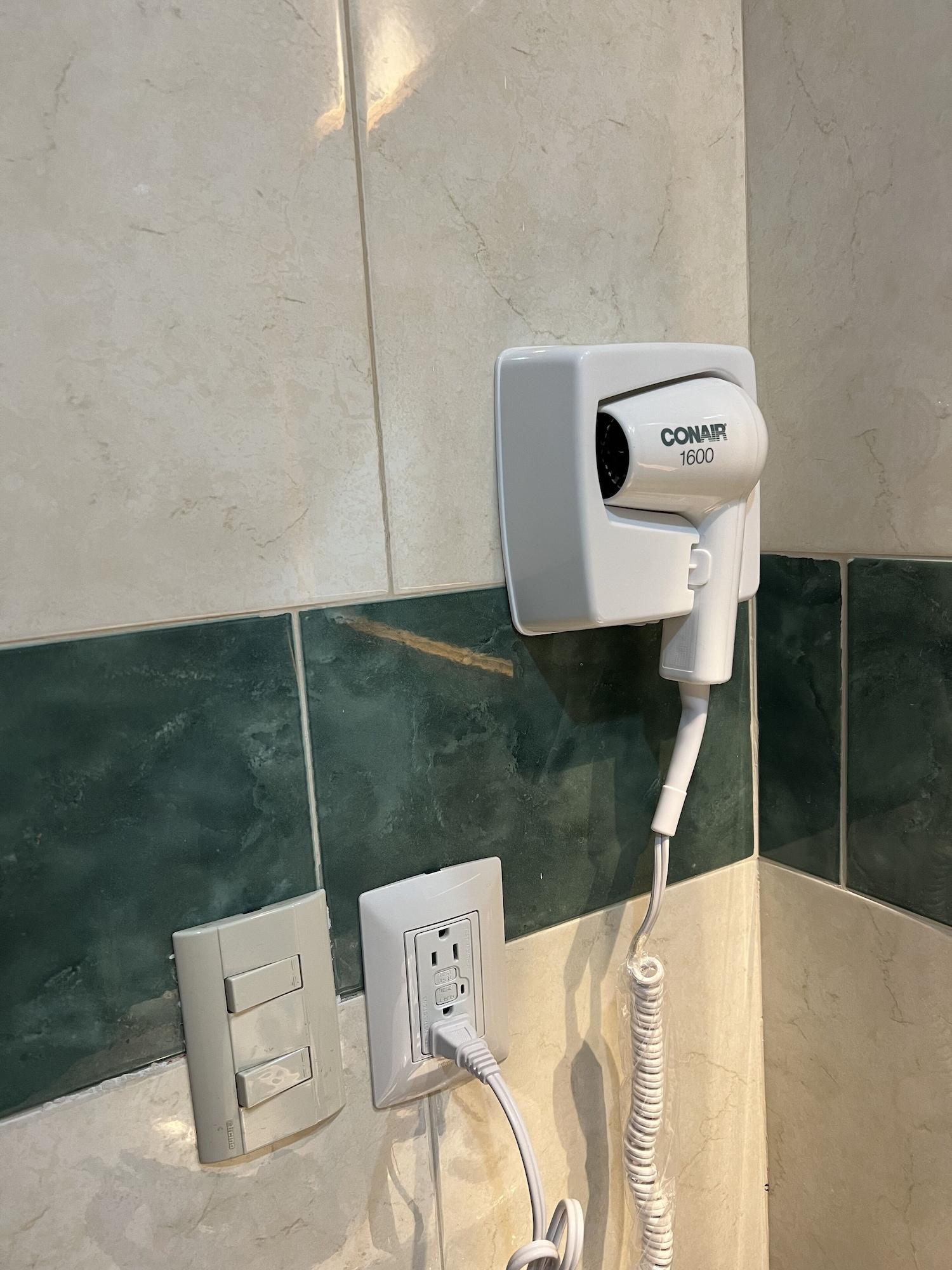Equipamiento de Habitación Hotel Bosques de Liz