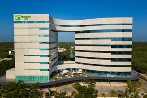 Hospedagens - Holiday Inn Hotel & Suites Merida La Isla by IHG