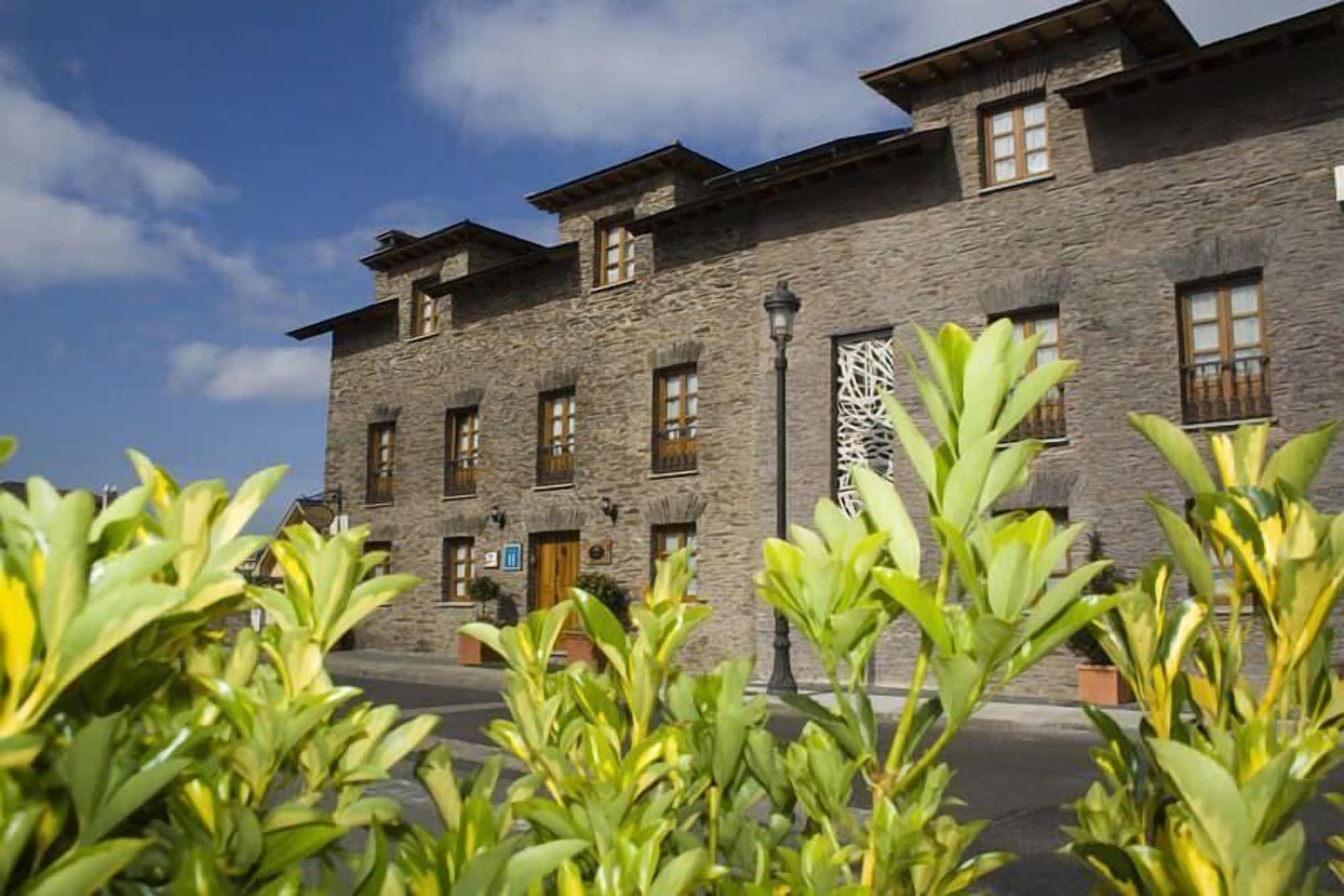 Vista Exterior Hotel Pleamar