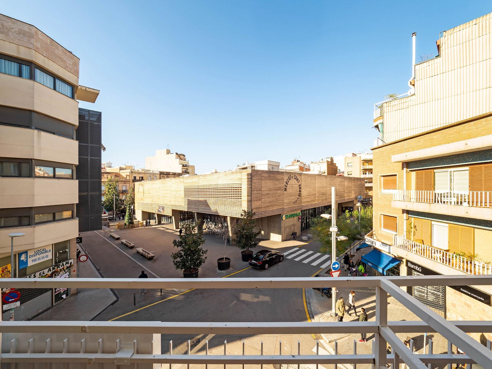 Vista Exterior Hostal Athenas
